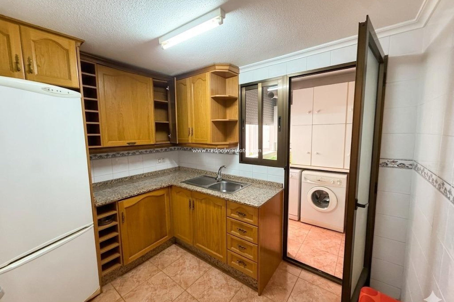 Resale - Apartments -
Torrevieja - Playa del Cura