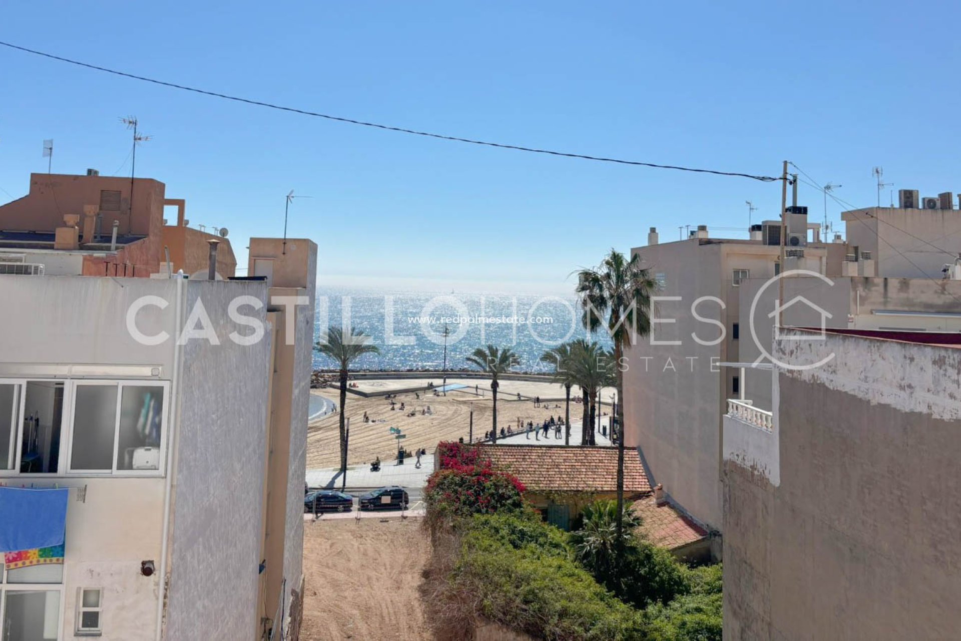 Resale - Apartments -
Torrevieja - Playa del Cura