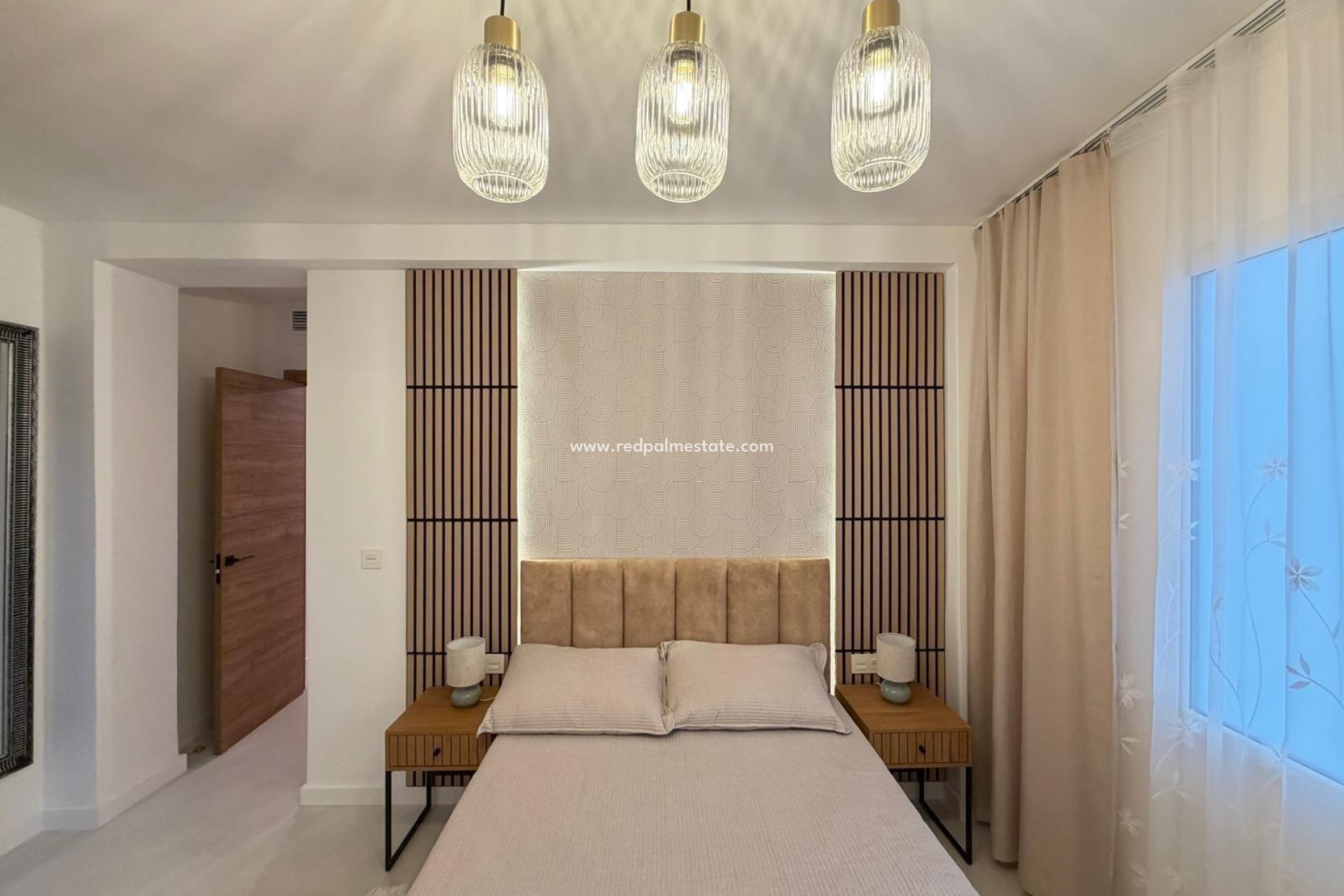 Resale - Apartments -
Torrevieja - Playa del Cura