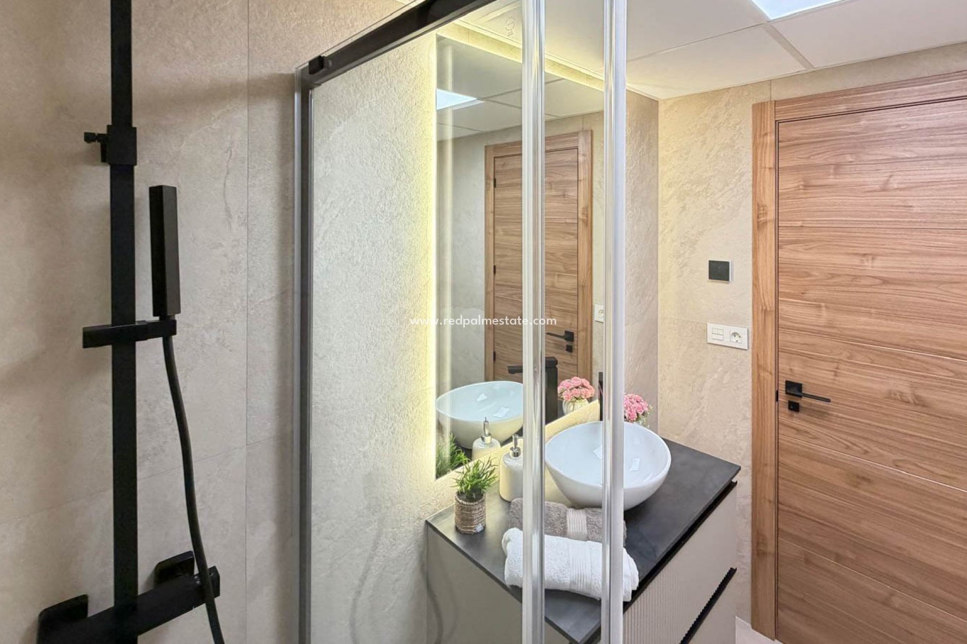 Resale - Apartments -
Torrevieja - Playa del Cura