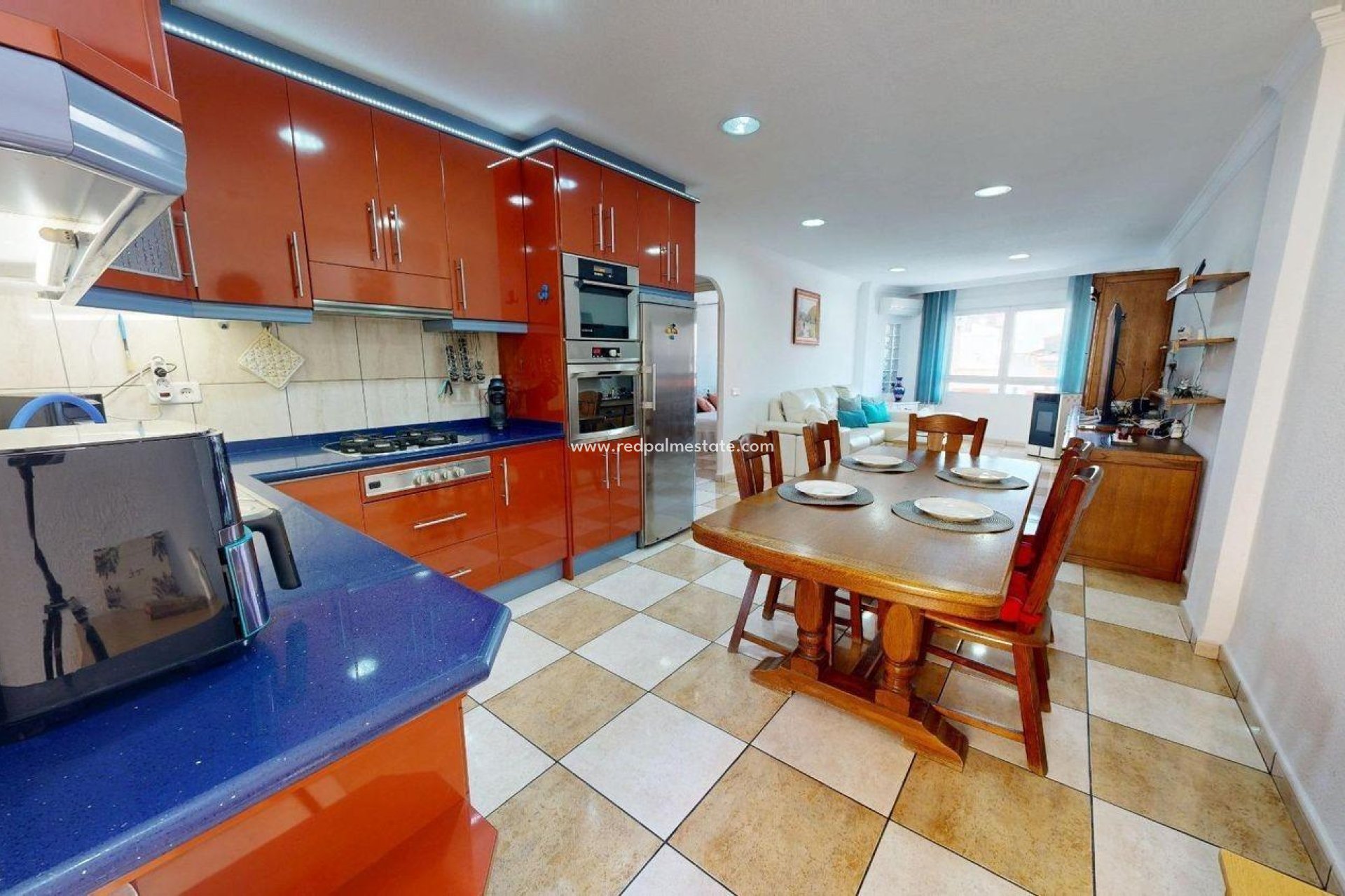 Resale - Apartments -
Torrevieja - Puerto Deportivo