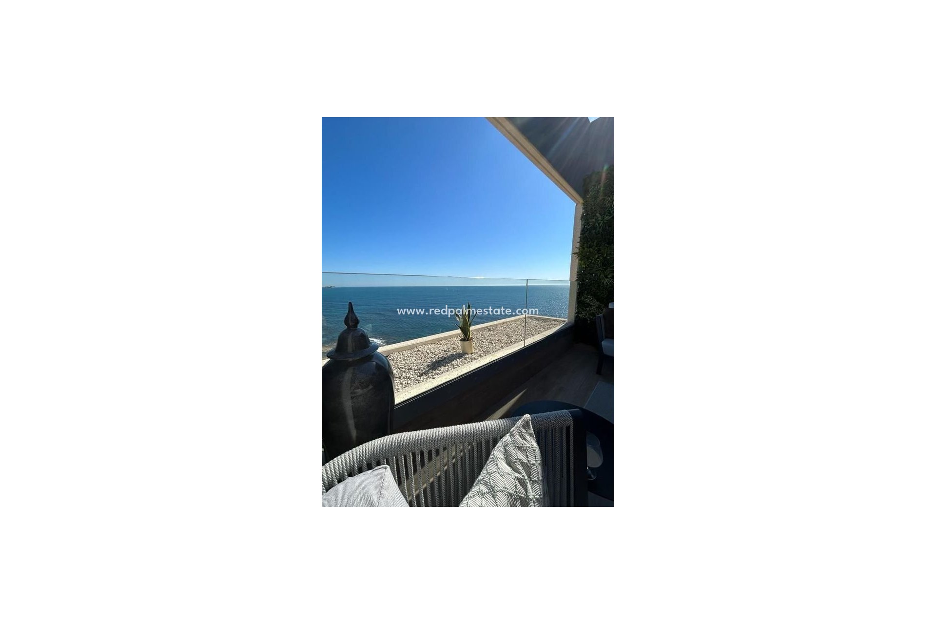 Resale - Apartments -
Torrevieja - Punta prima