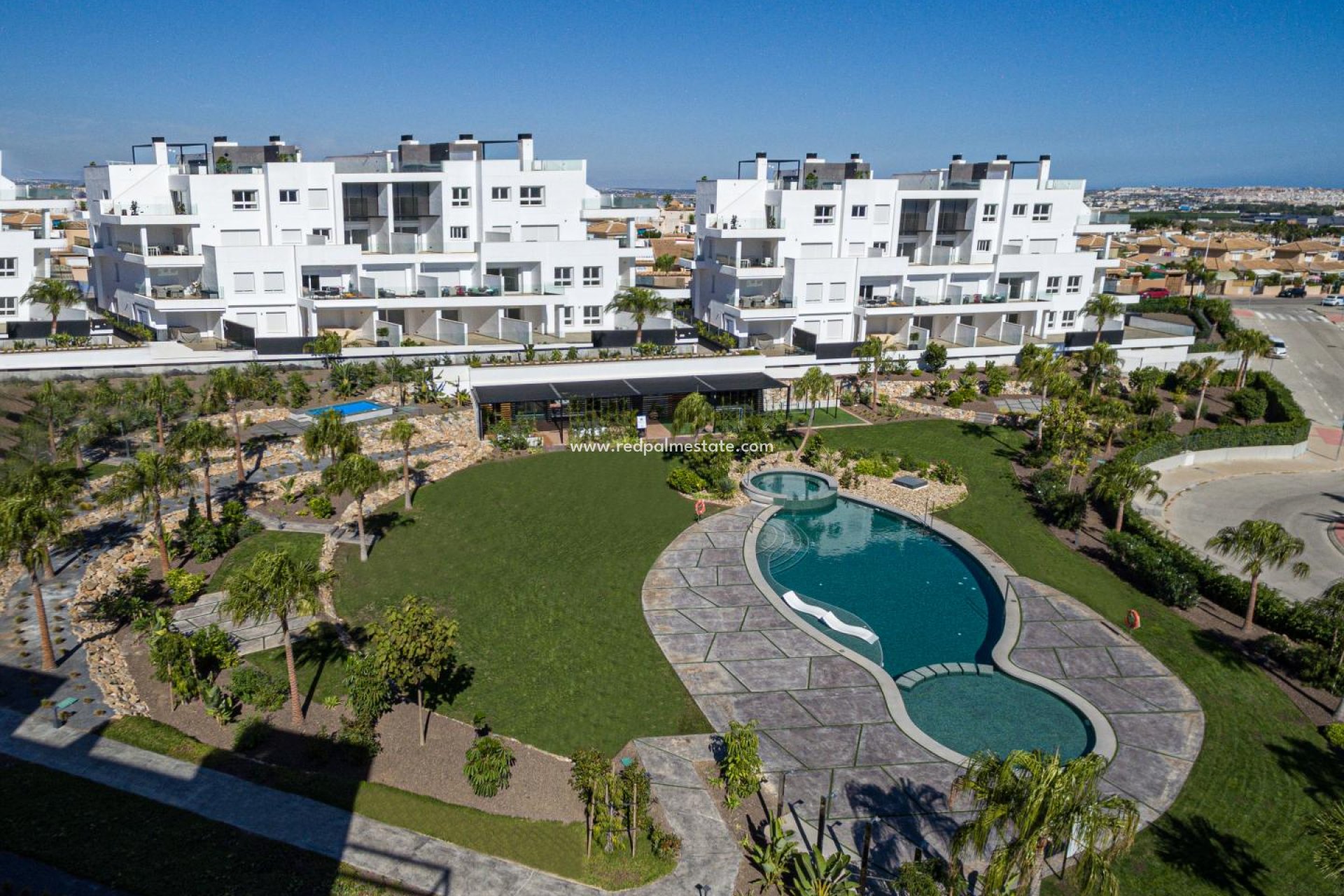 Resale - Apartments -
Torrevieja - Punta prima