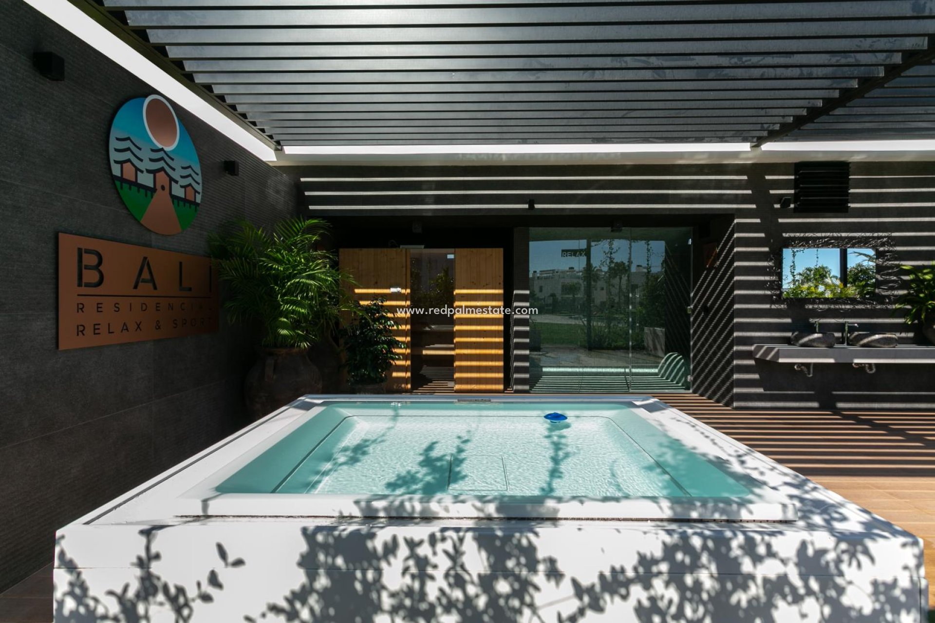 Resale - Apartments -
Torrevieja - Punta prima