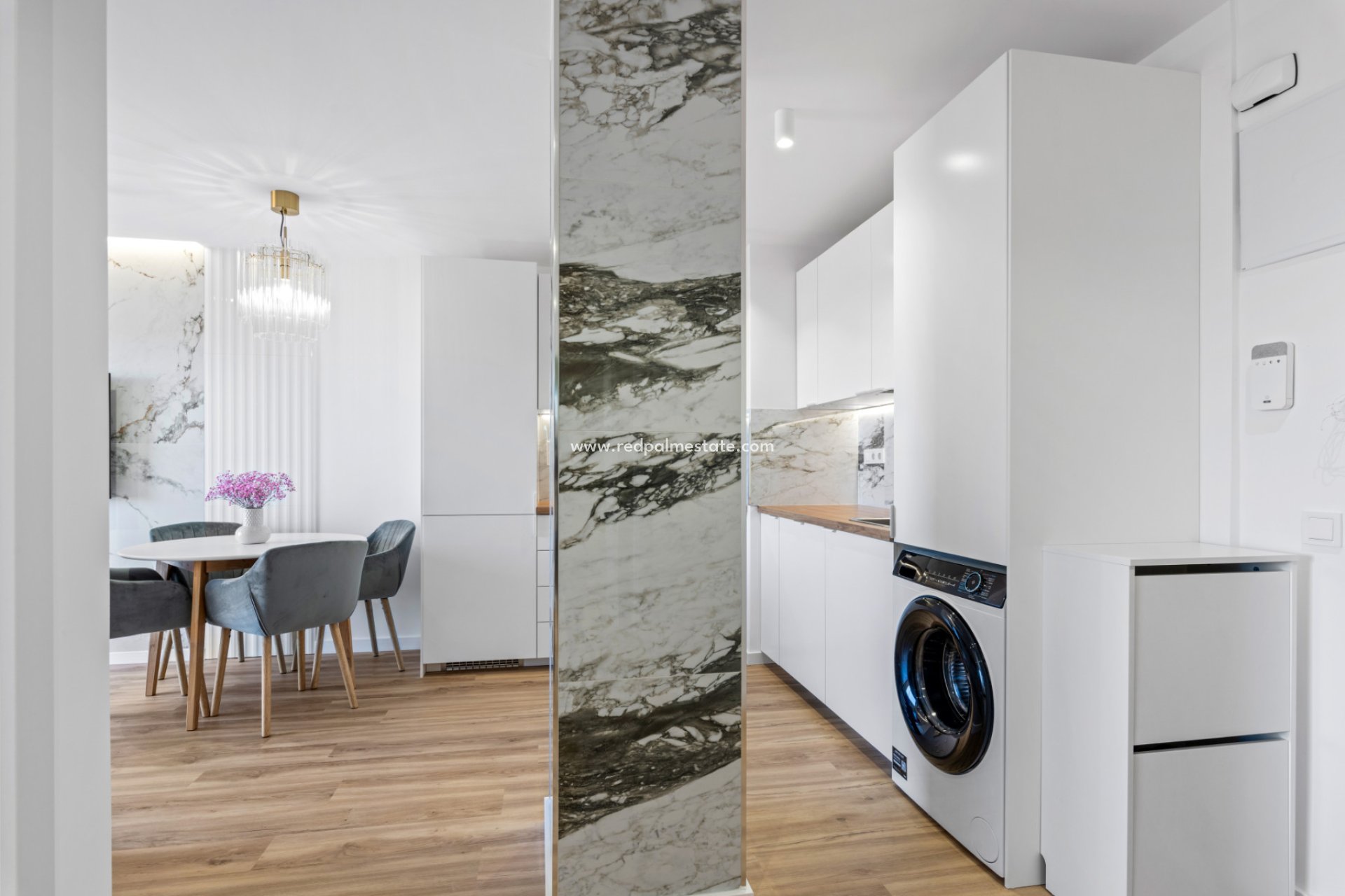 Resale - Apartments -
Torrevieja - Punta prima