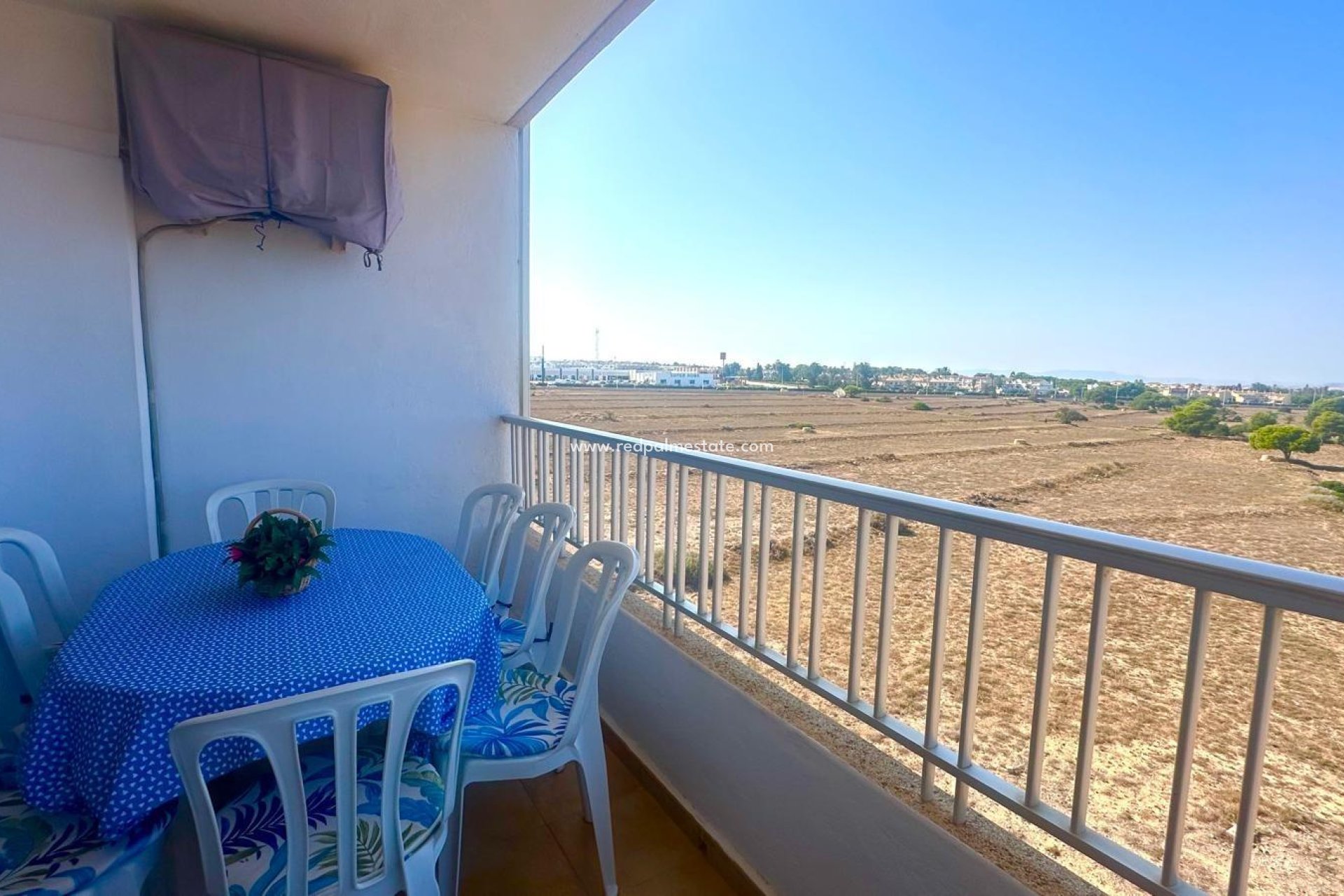 Resale - Apartments -
Torrevieja - Punta prima