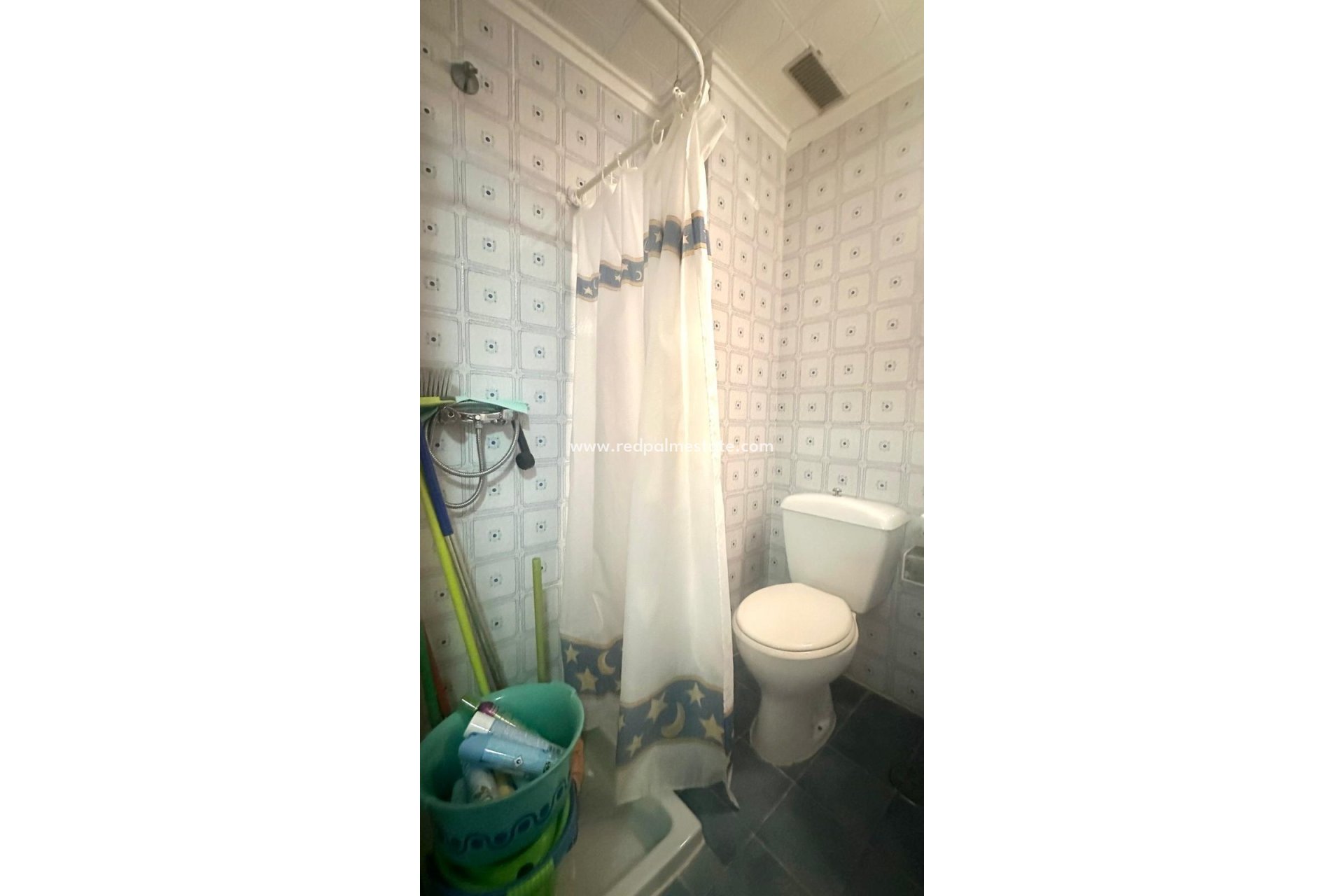 Resale - Apartments -
Torrevieja - Punta prima