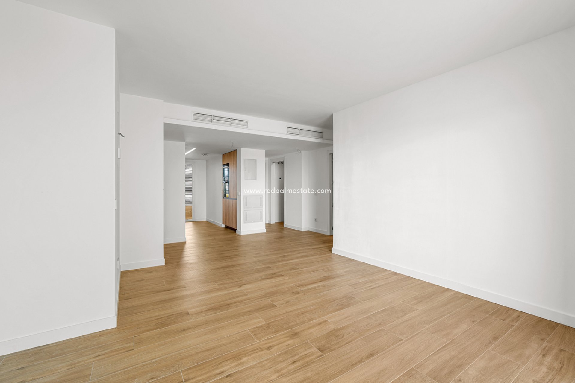 Resale - Apartments -
Torrevieja - Punta prima