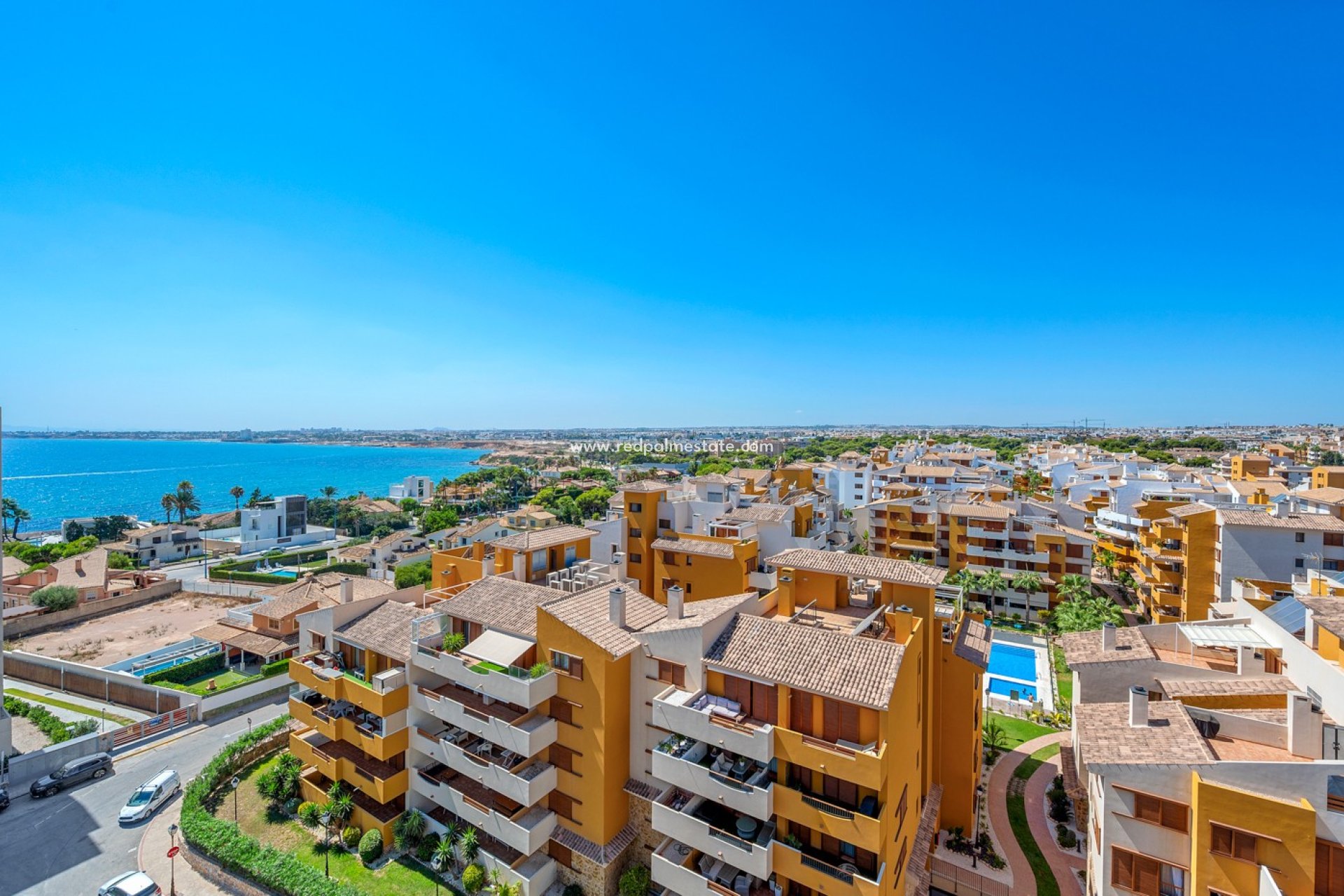 Resale - Apartments -
Torrevieja - Punta prima