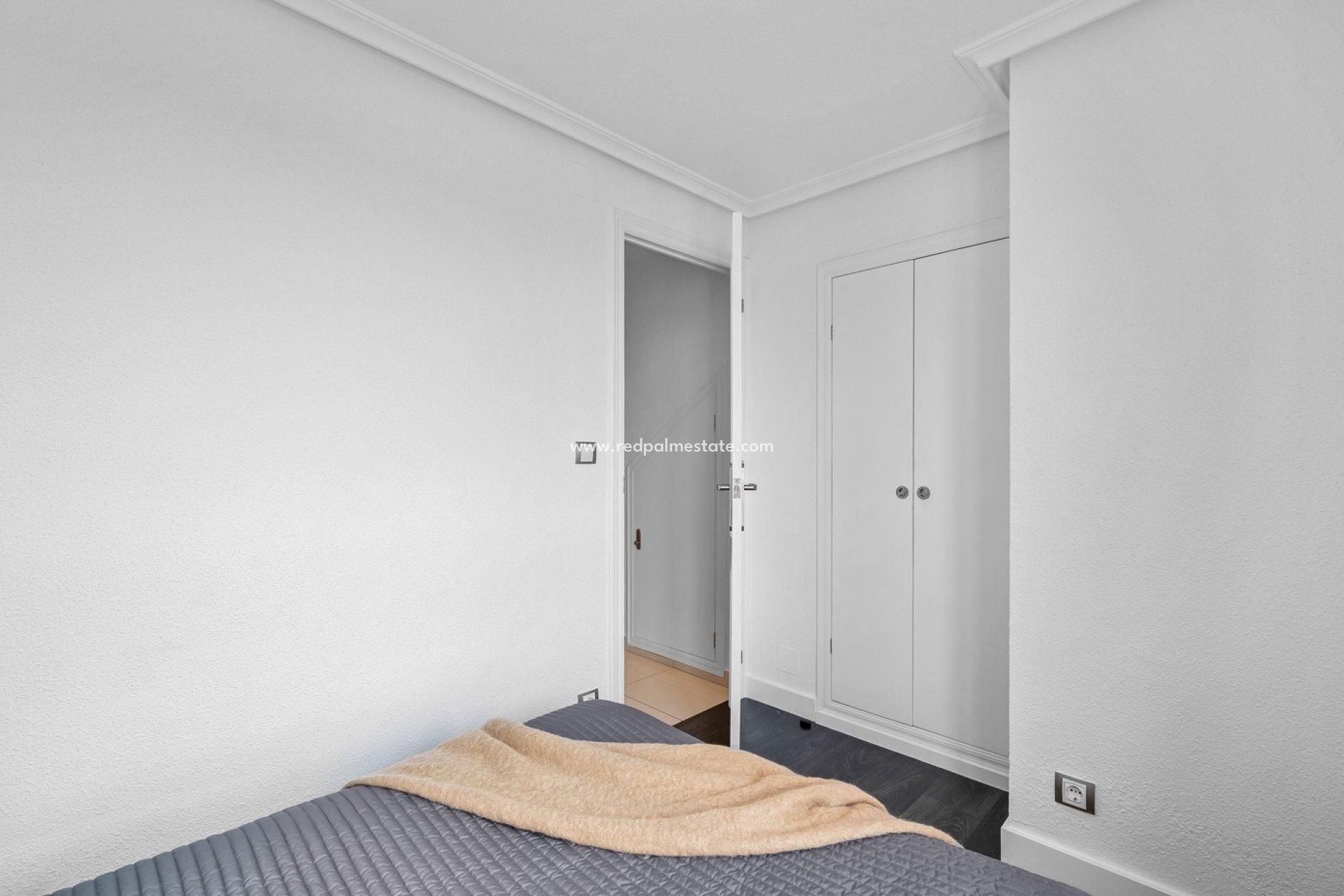 Resale - Apartments -
Torrevieja - Punta prima