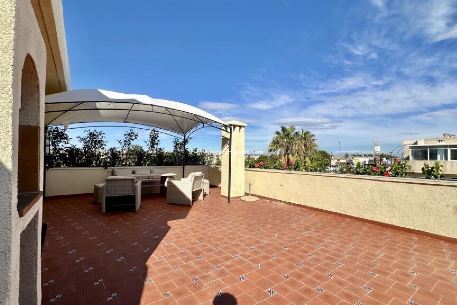 Resale - Apartments -
Torrevieja - Punta prima
