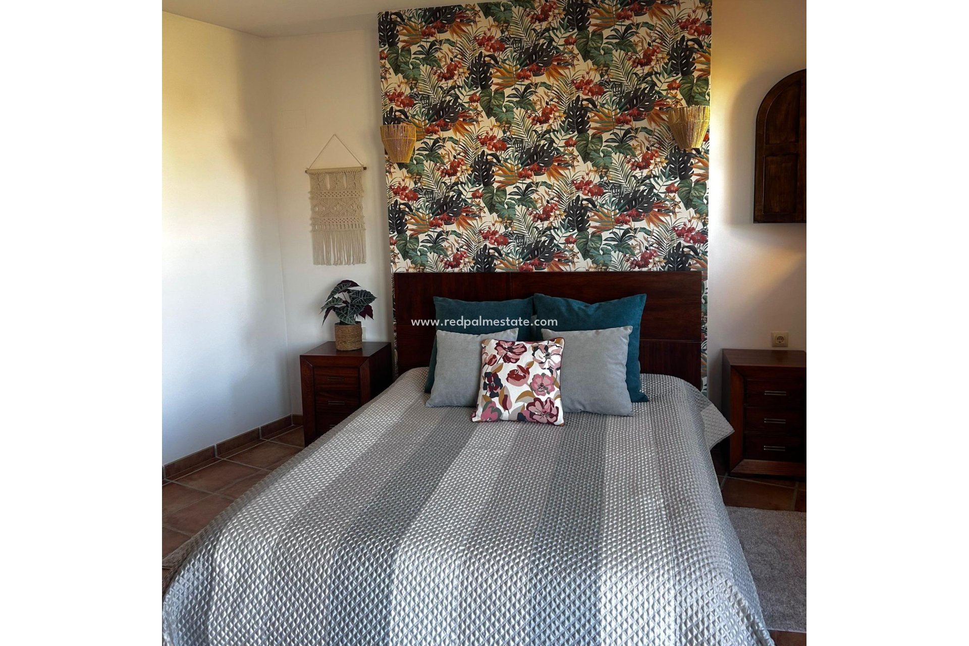 Resale - Apartments -
Torrevieja - Punta prima