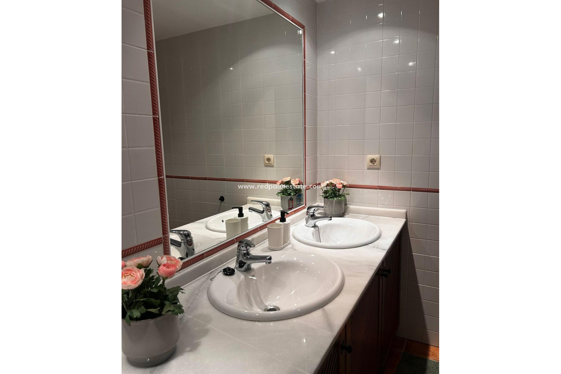 Resale - Apartments -
Torrevieja - Punta prima