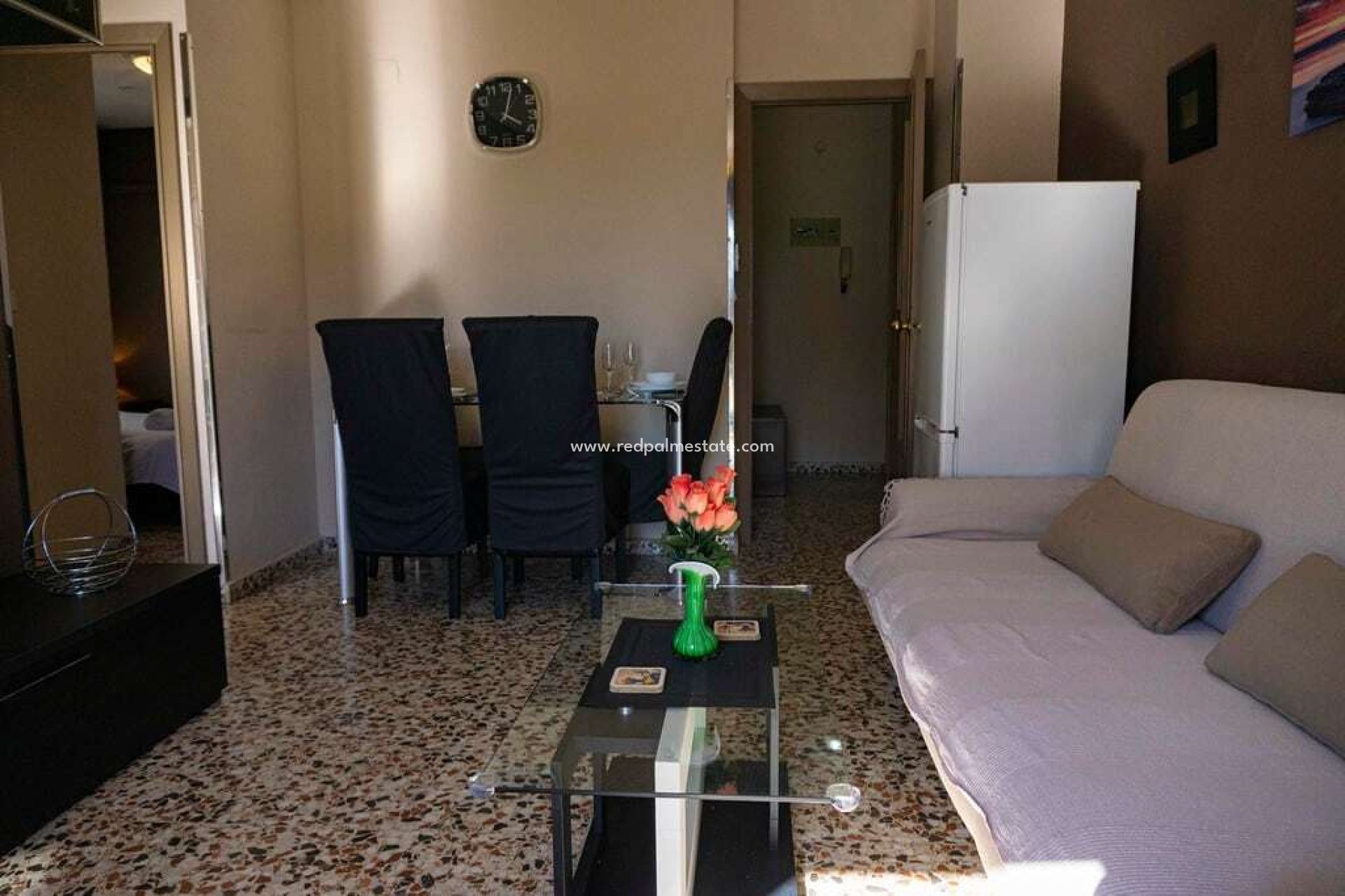 Resale - Apartments -
Torrevieja - Punta prima