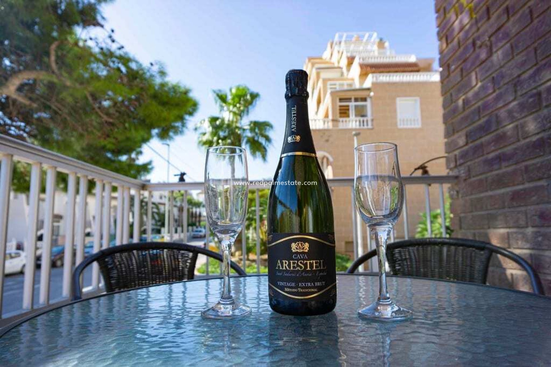 Resale - Apartments -
Torrevieja - Punta prima