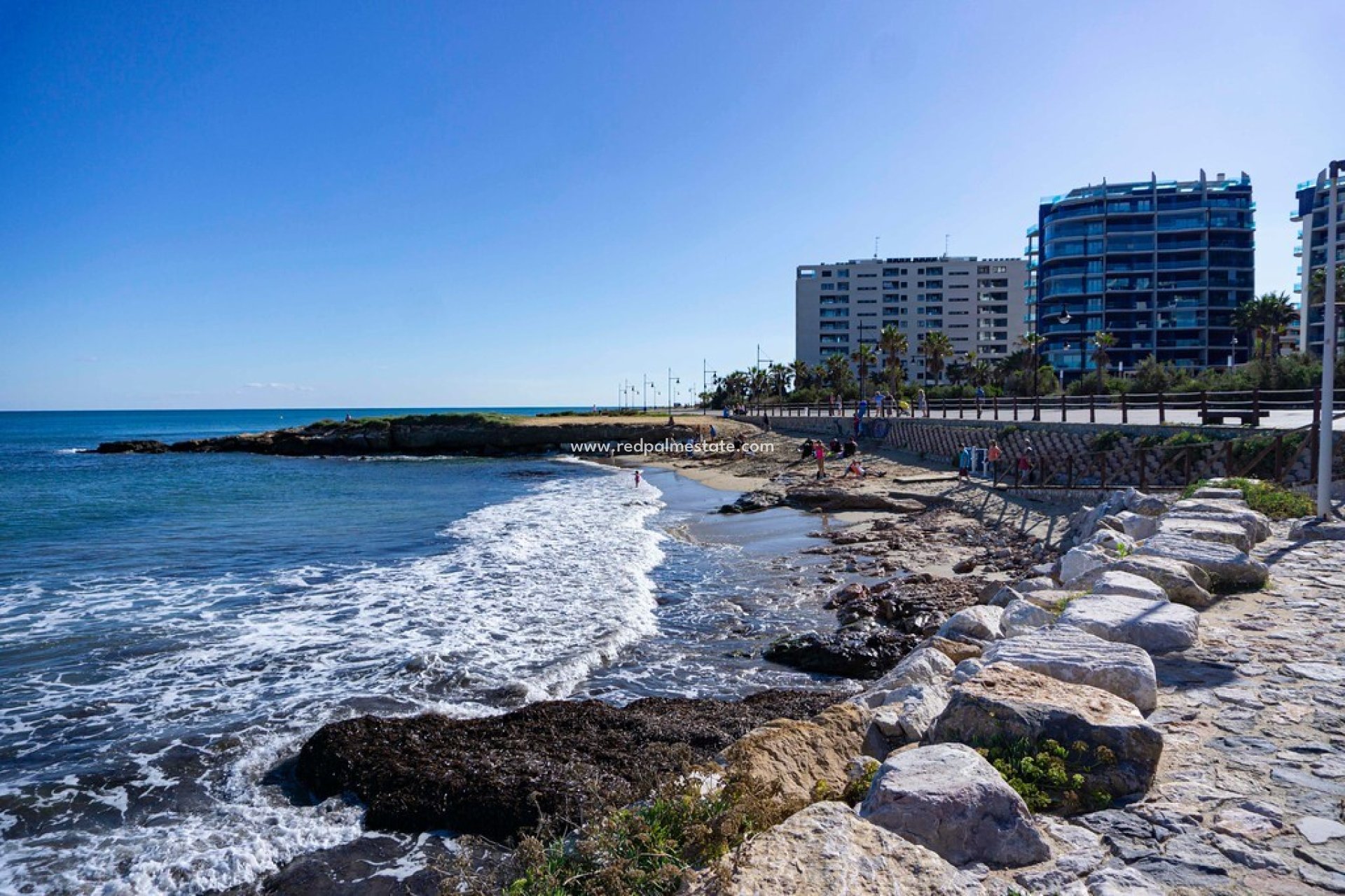 Resale - Apartments -
Torrevieja - Punta prima