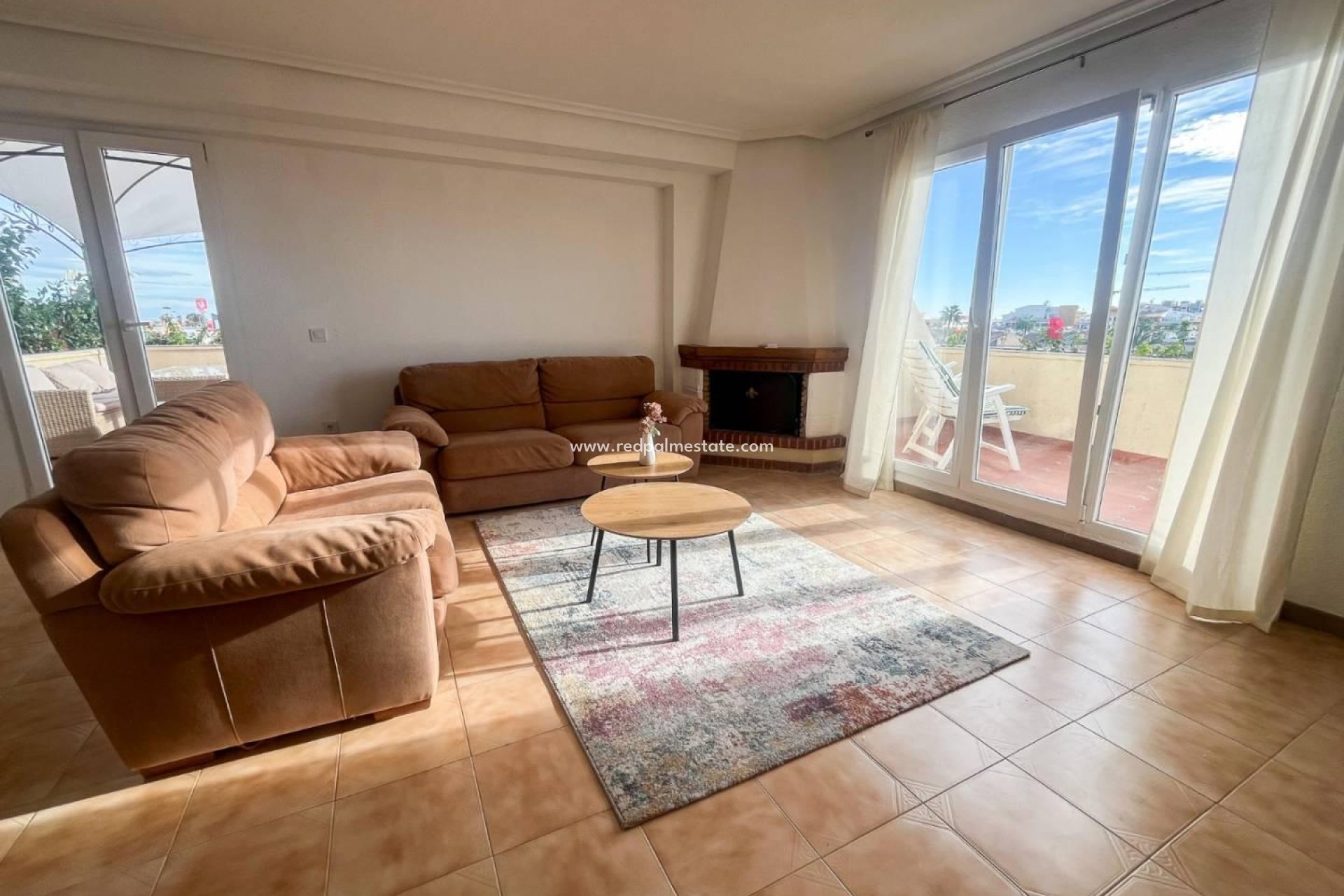 Resale - Apartments -
Torrevieja - Punta prima