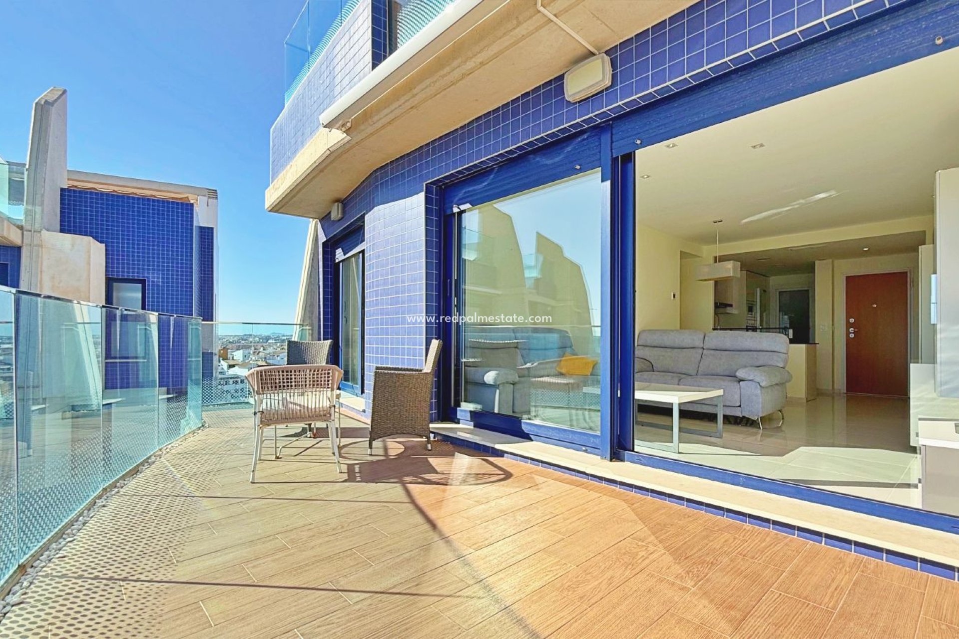 Resale - Apartments -
Torrevieja - Punta prima