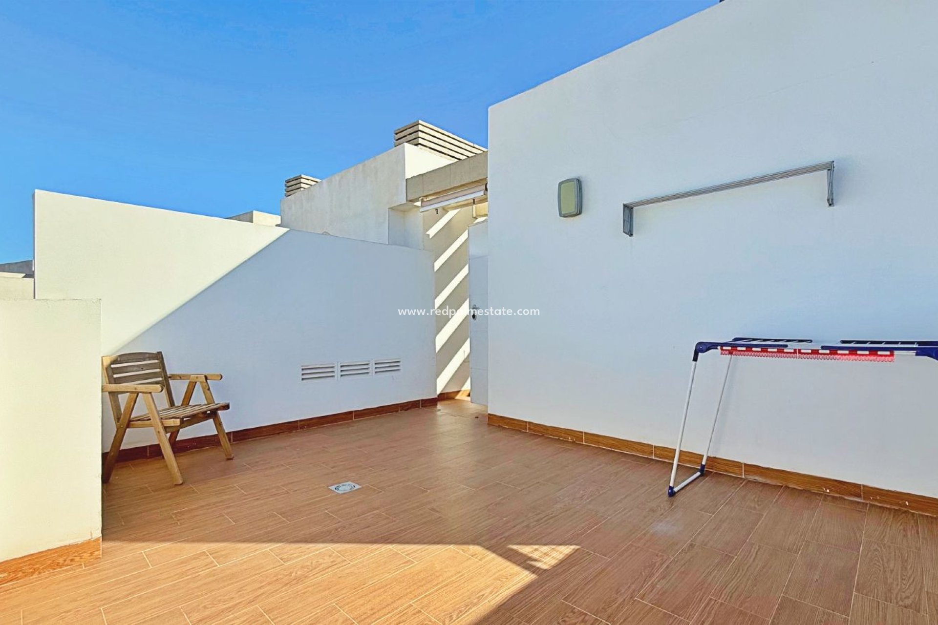 Resale - Apartments -
Torrevieja - Punta prima