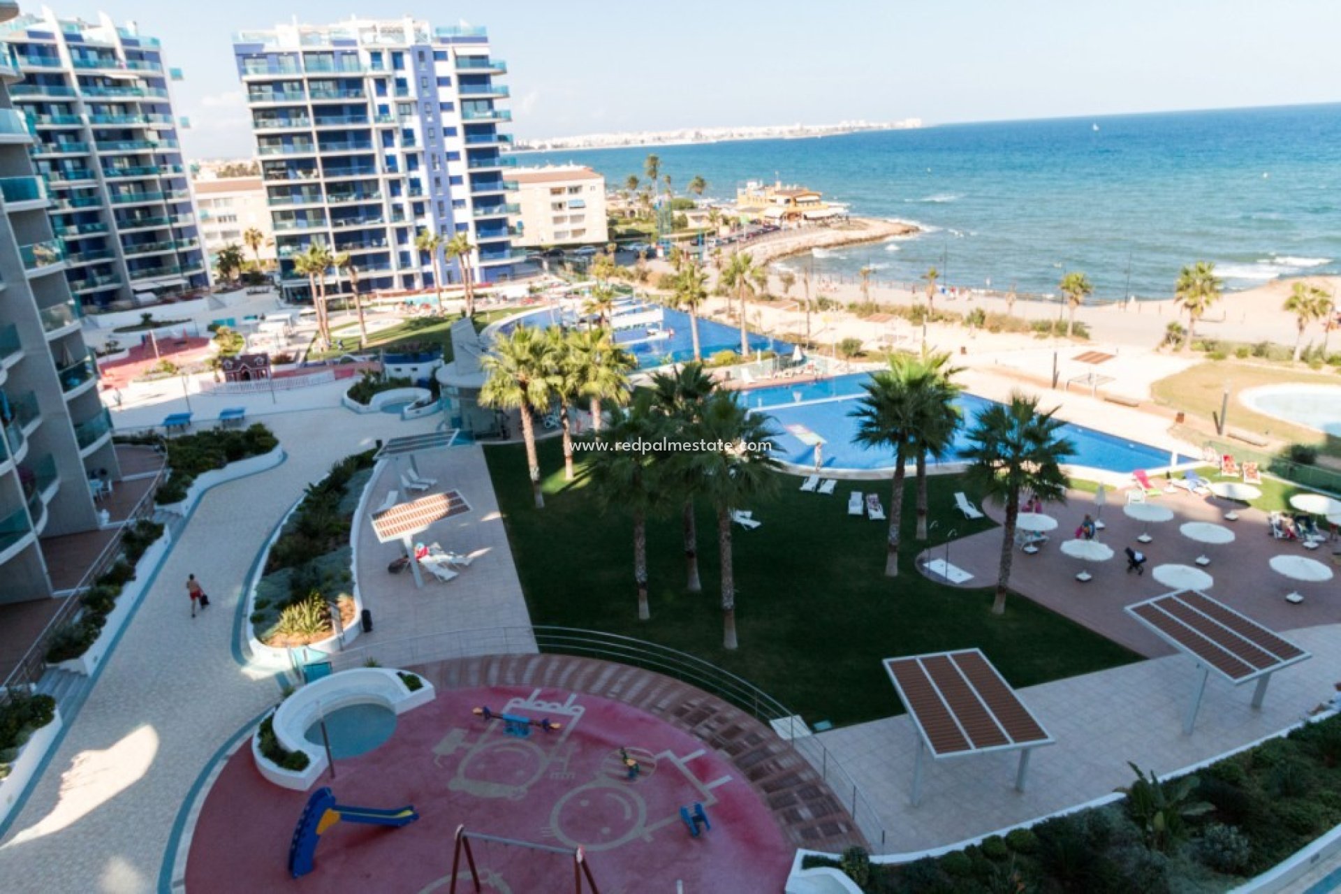 Resale - Apartments -
Torrevieja - Punta prima