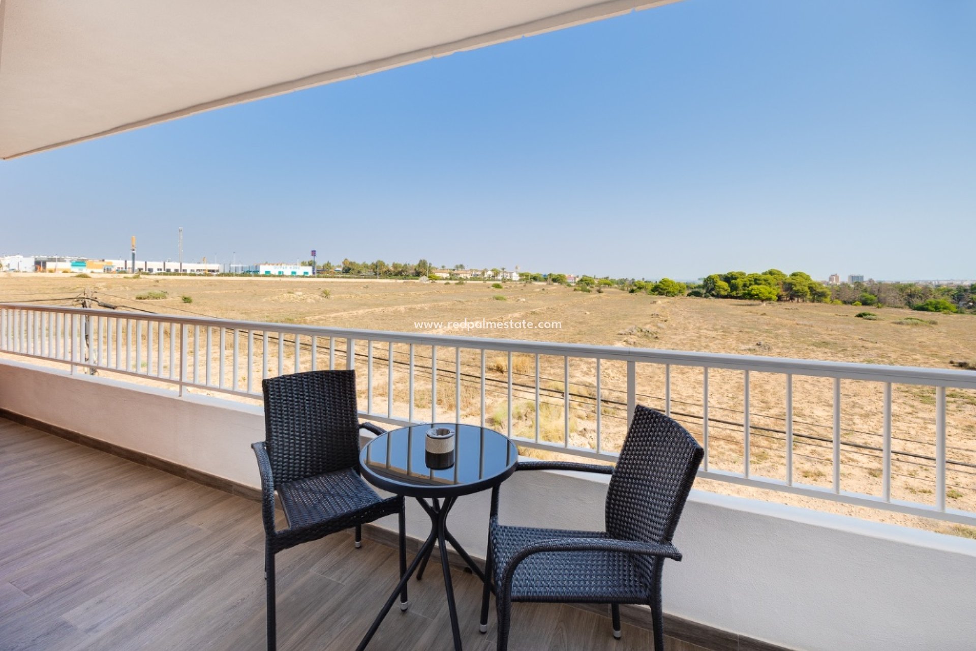 Resale - Apartments -
Torrevieja - Punta prima