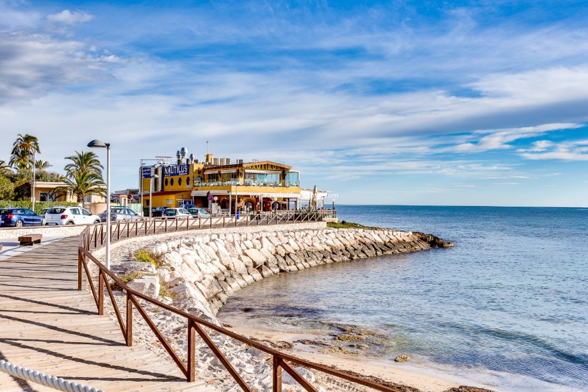 Resale - Apartments -
Torrevieja - Punta prima