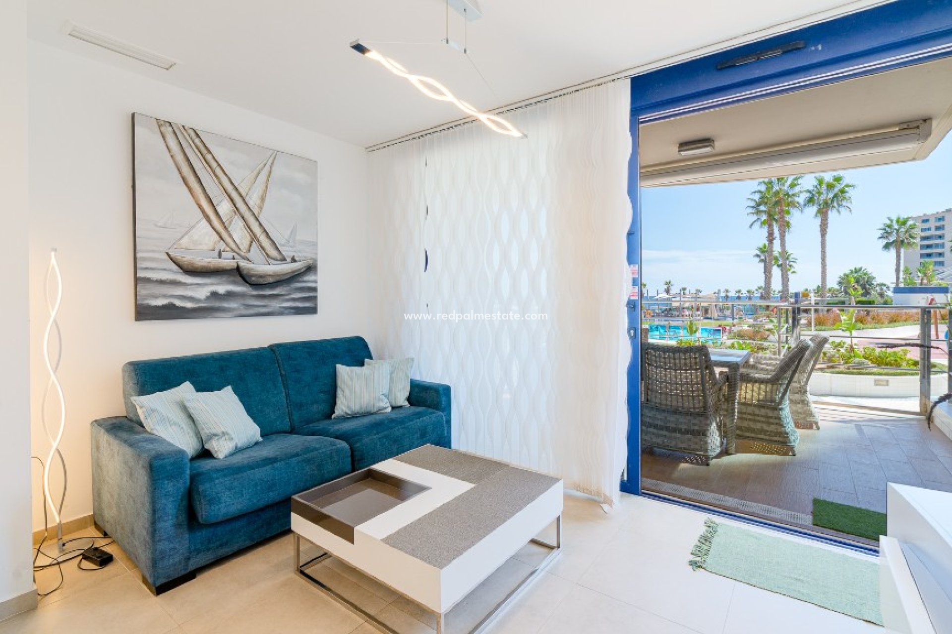 Resale - Apartments -
Torrevieja - Punta prima