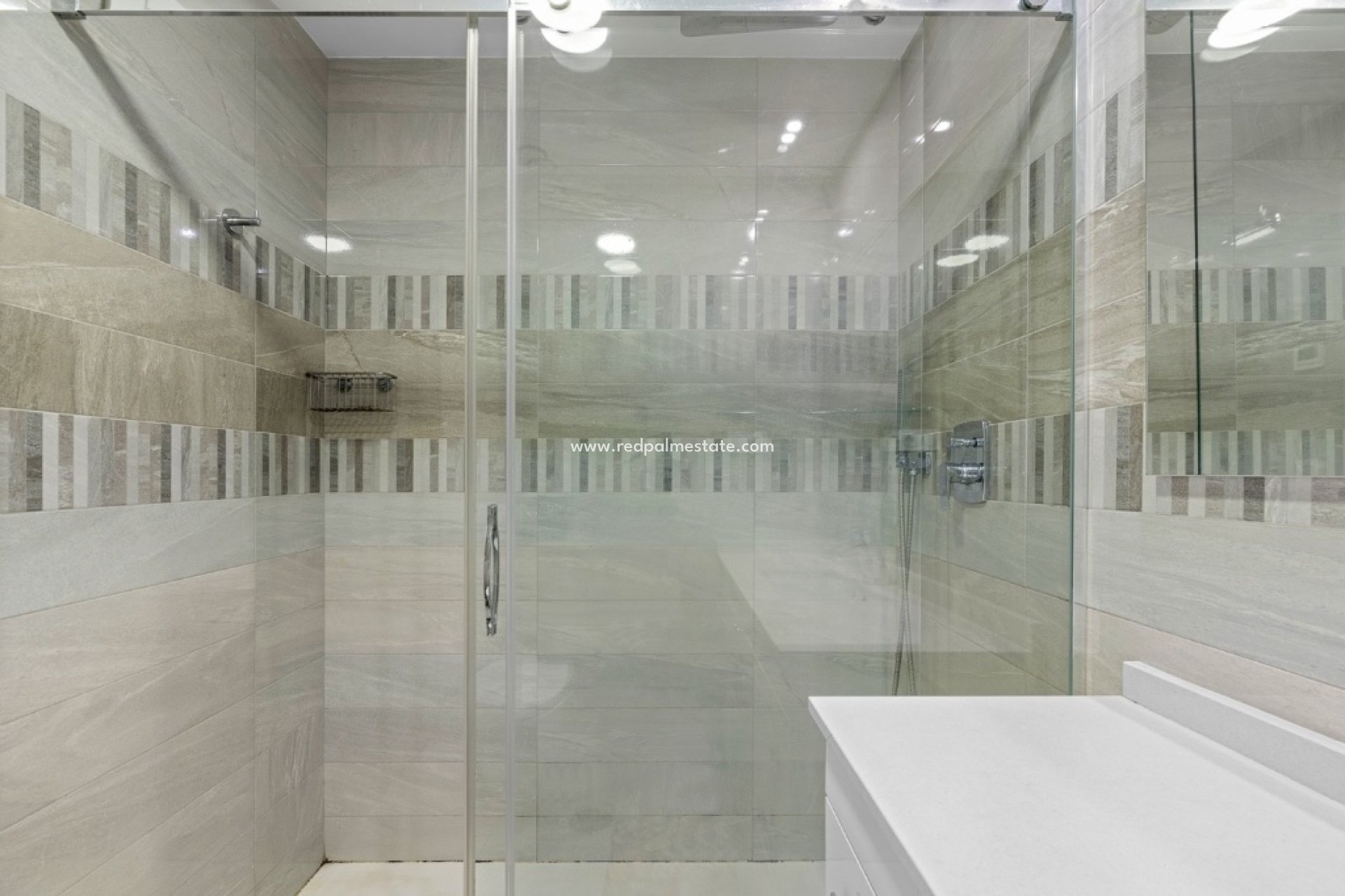 Resale - Apartments -
Torrevieja - Punta prima