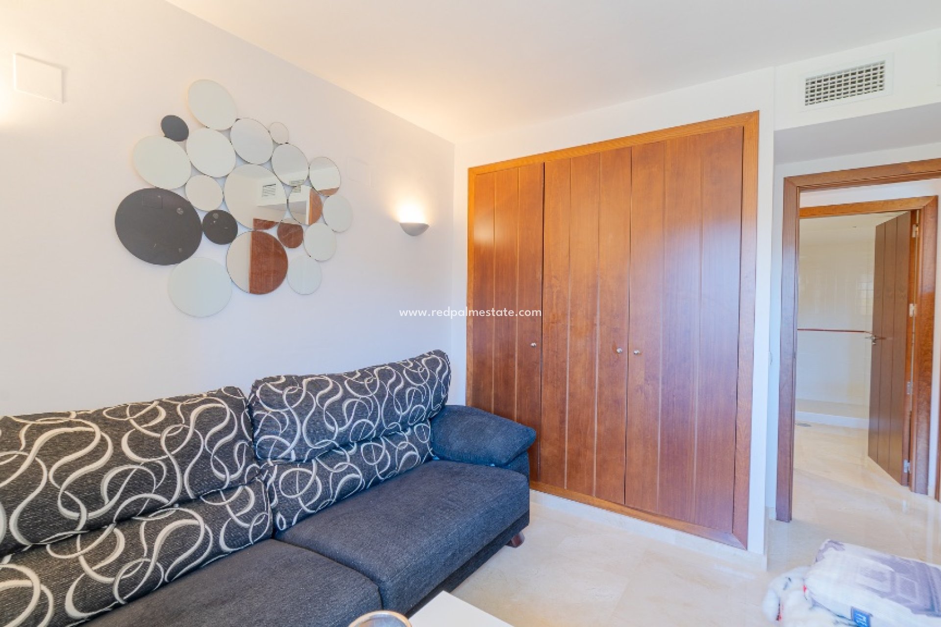 Resale - Apartments -
Torrevieja - Punta prima