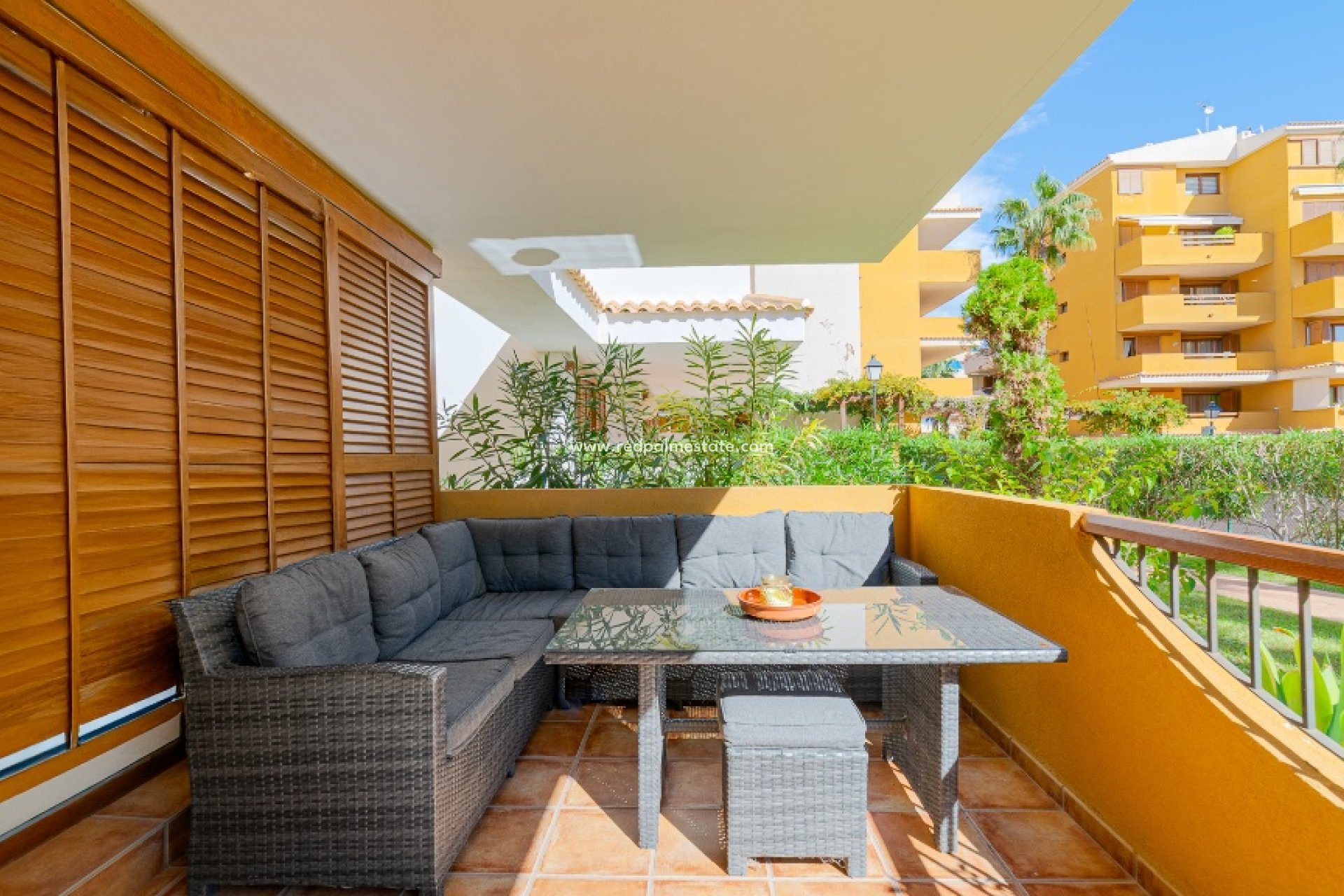 Resale - Apartments -
Torrevieja - Punta prima