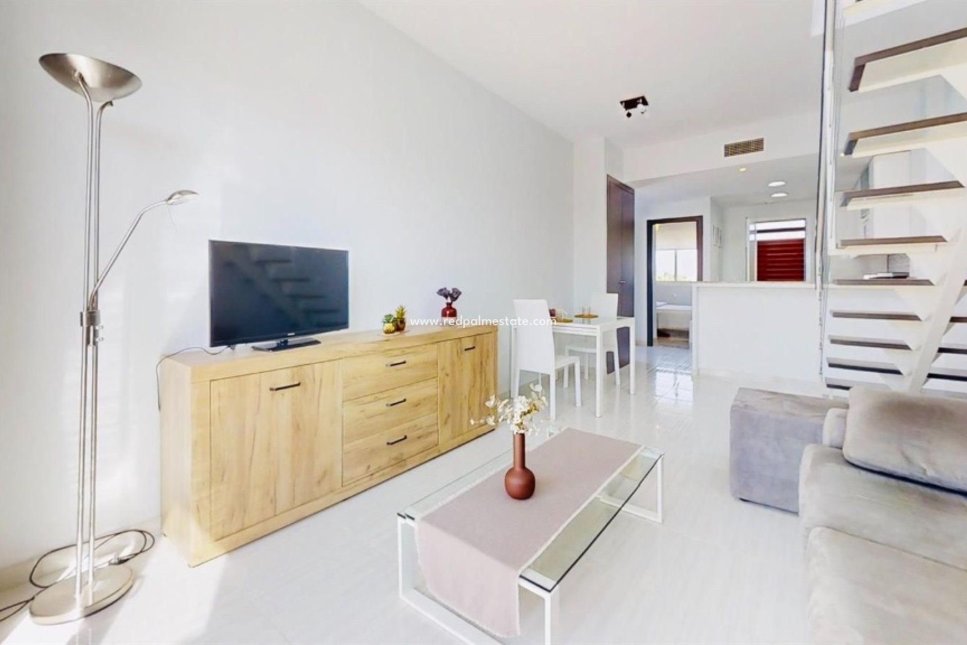 Resale - Apartments -
Torrevieja - Punta prima
