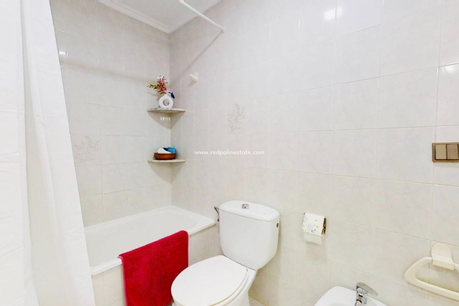 Resale - Apartments -
Torrevieja - Punta prima