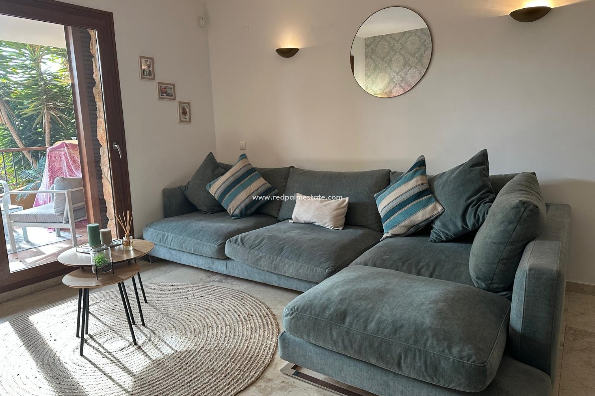 Resale - Apartments -
Torrevieja - Punta prima