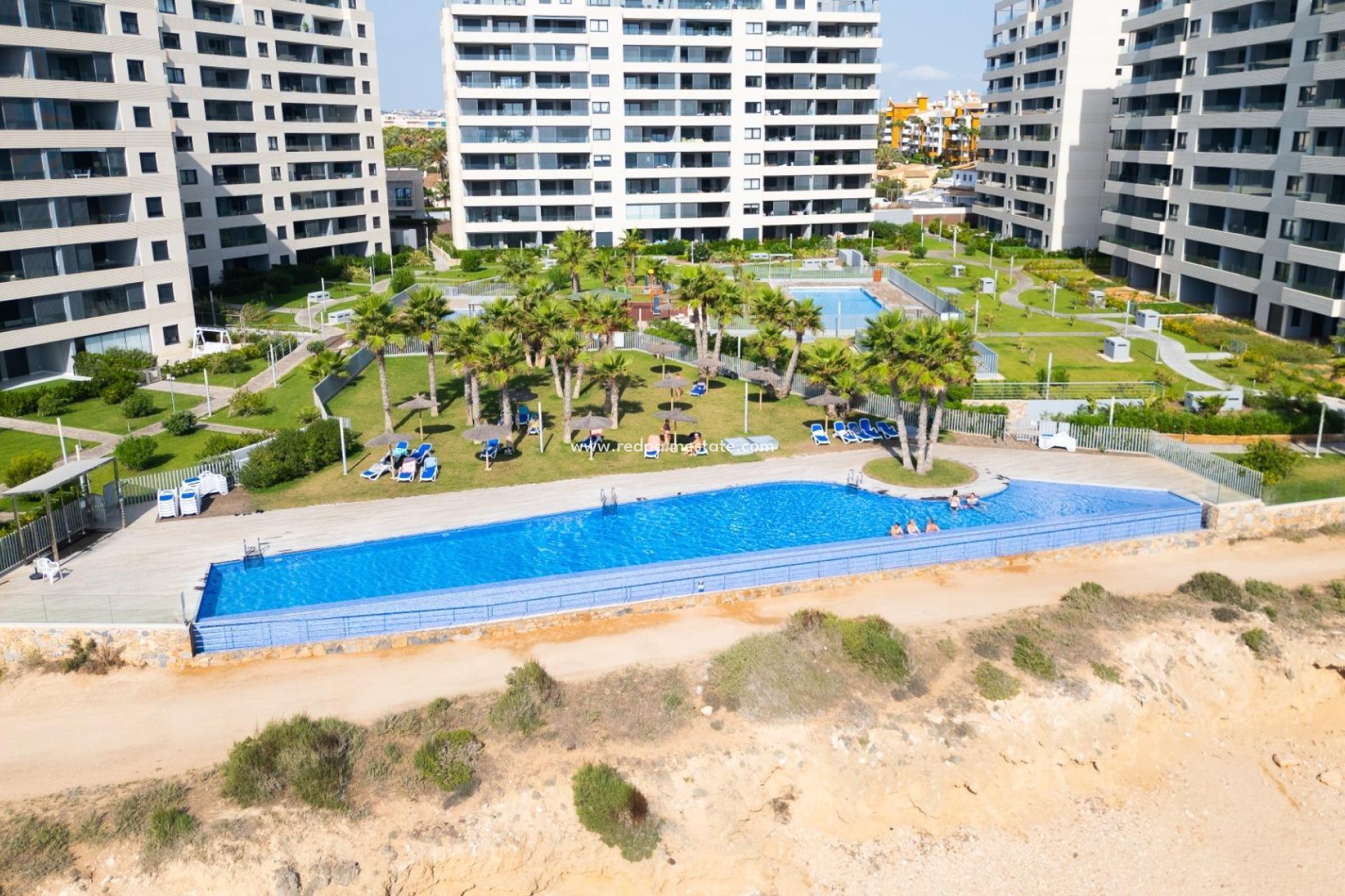 Resale - Apartments -
Torrevieja - Punta prima