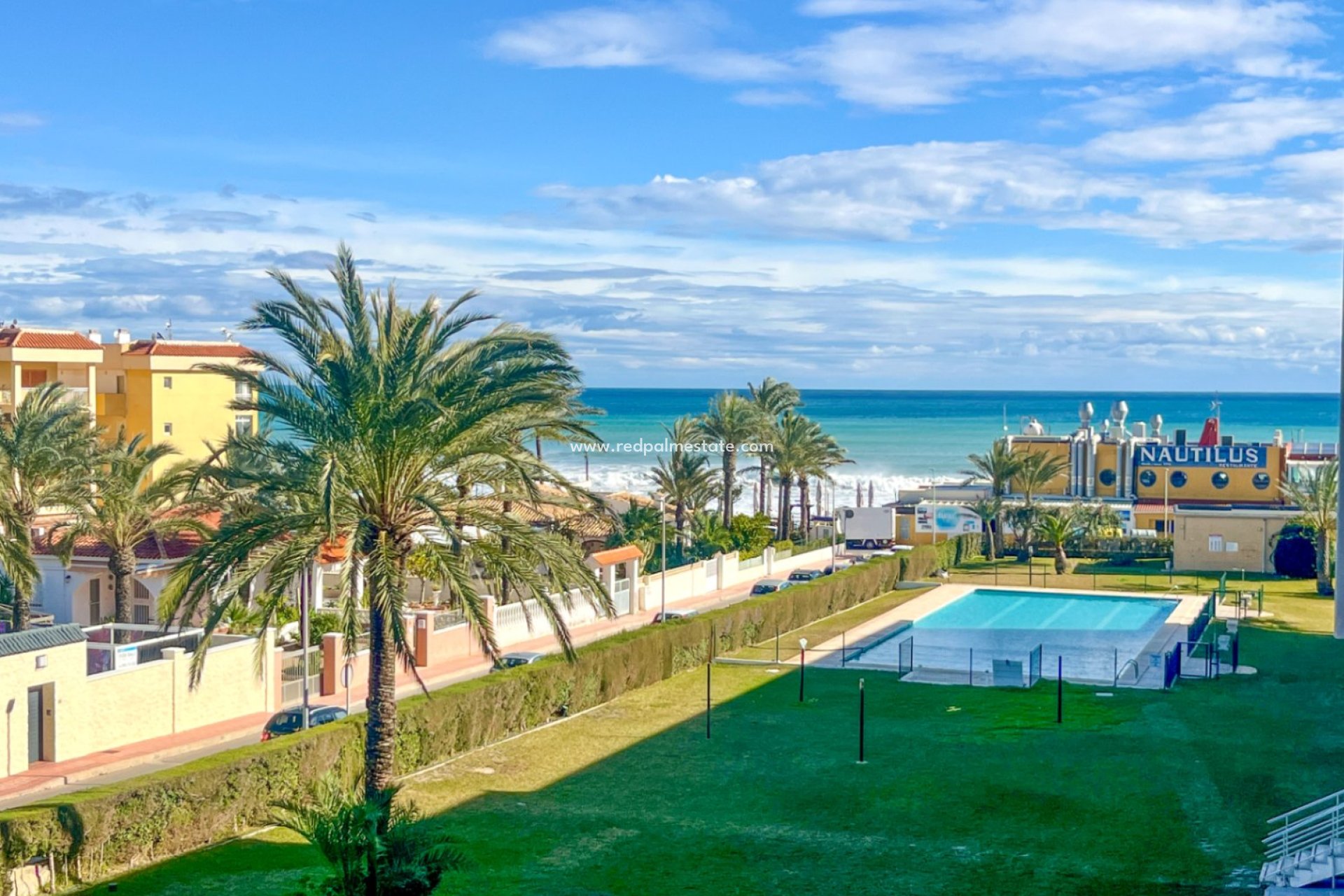 Resale - Apartments -
Torrevieja - Punta prima