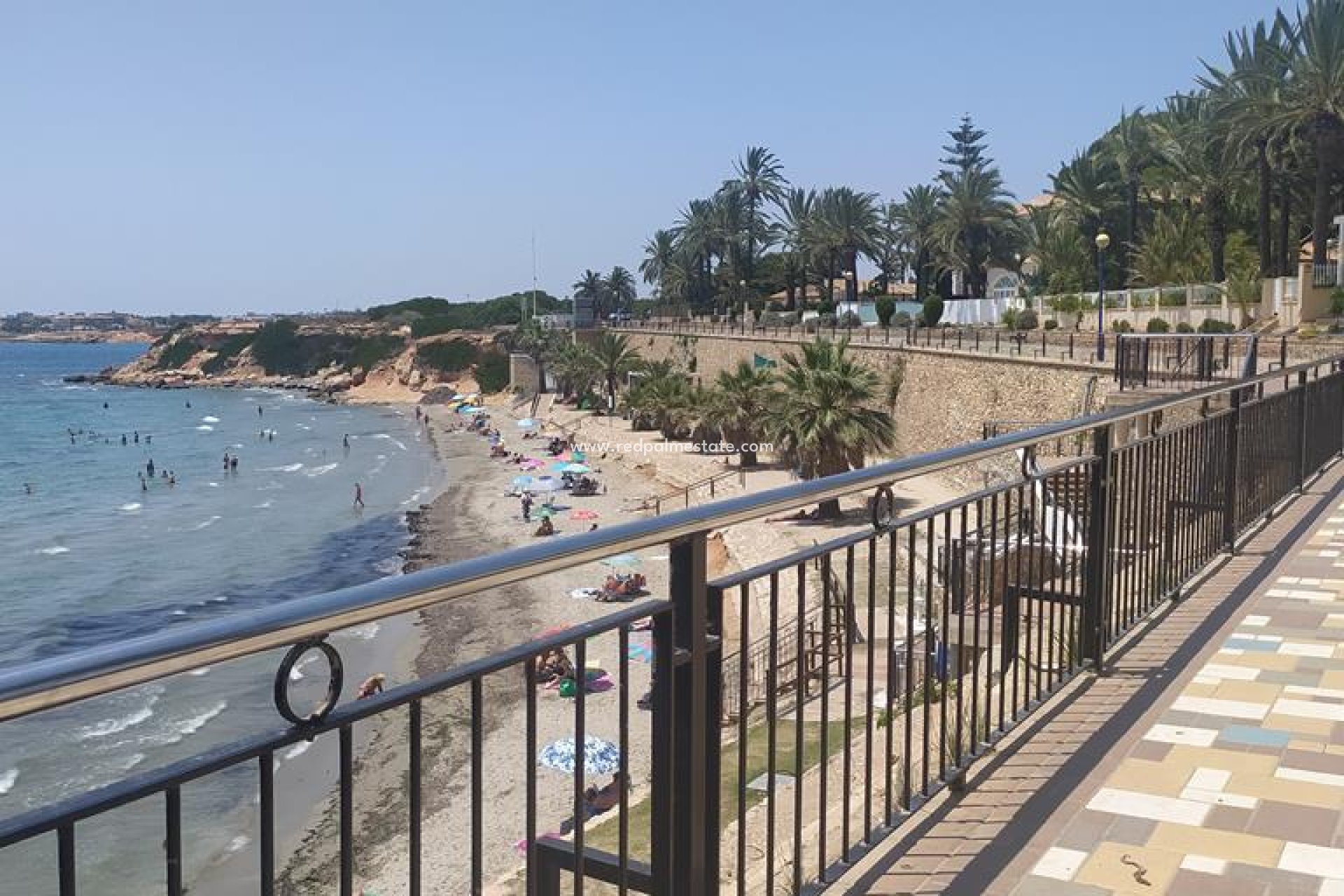 Resale - Apartments -
Torrevieja - Punta prima