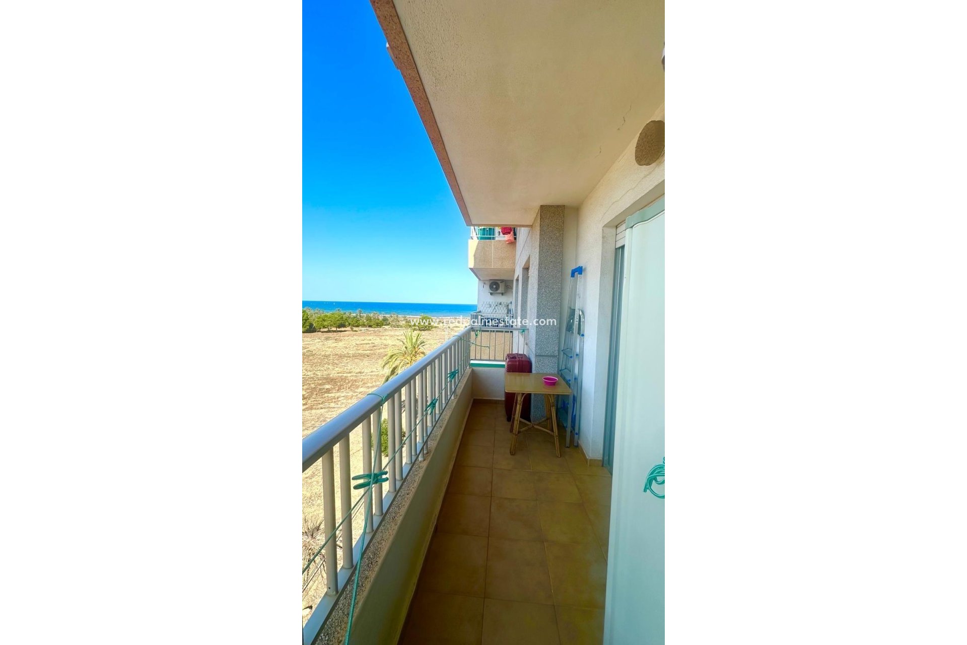 Resale - Apartments -
Torrevieja - Punta prima