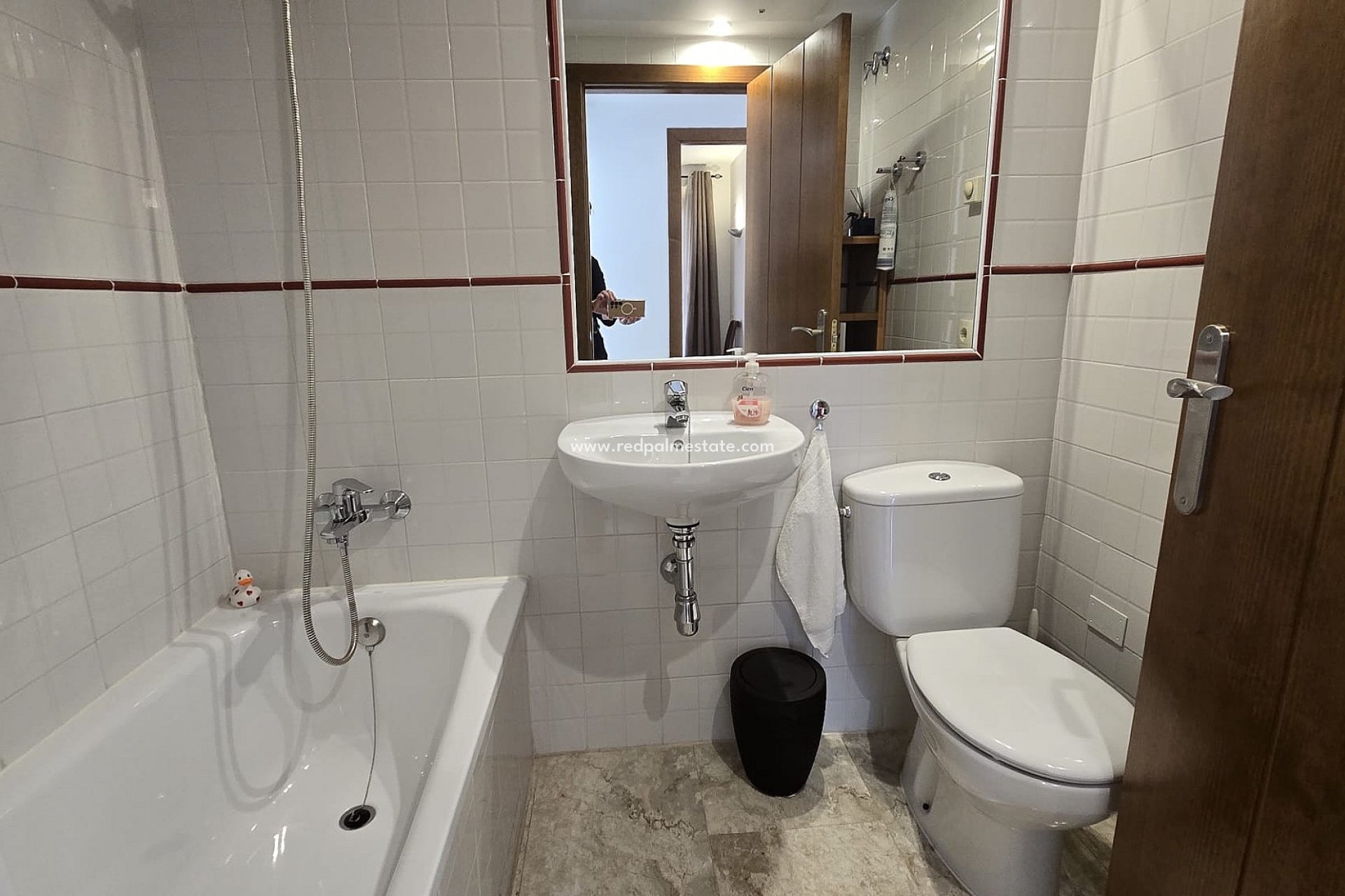 Resale - Apartments -
Torrevieja - Punta prima