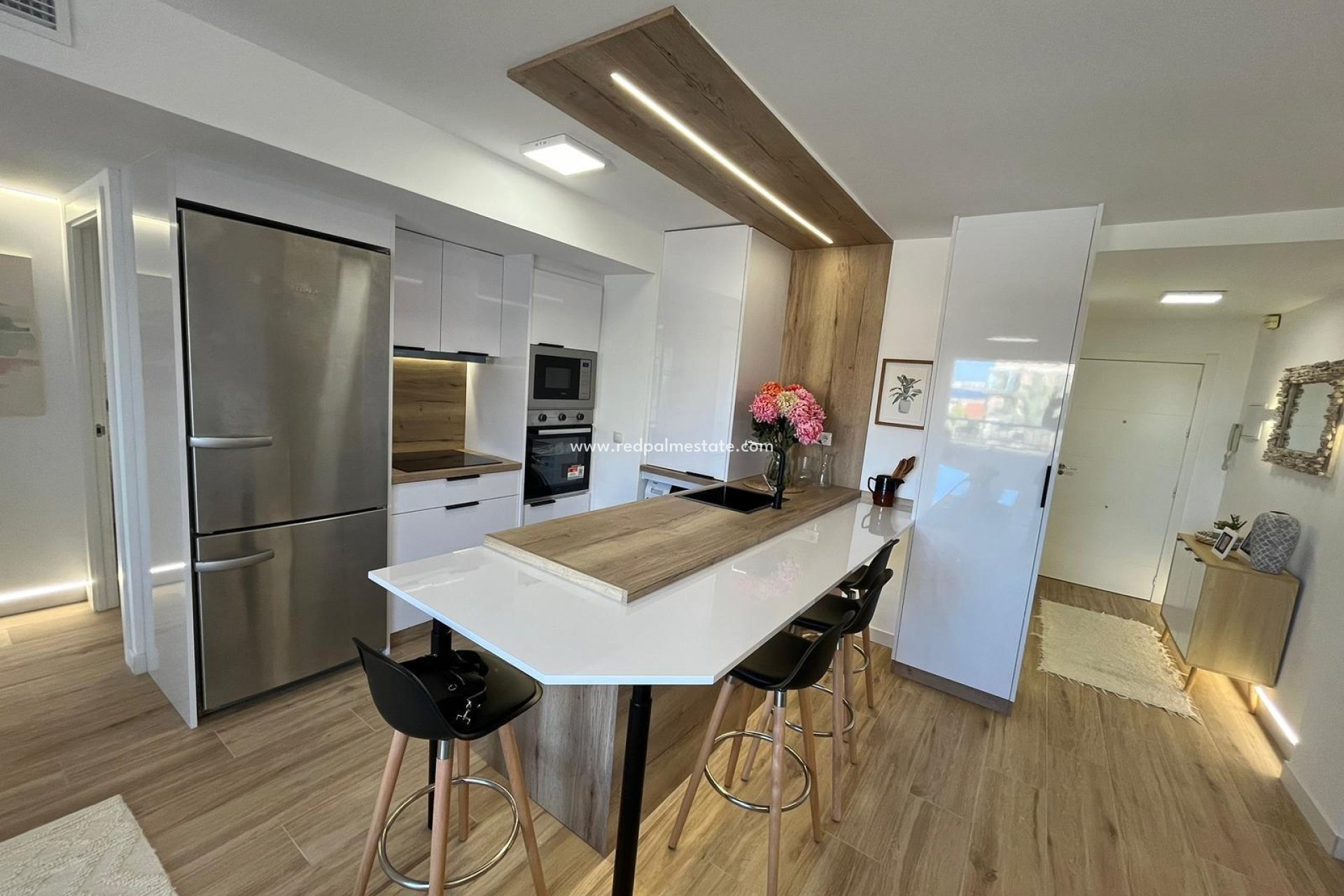 Resale - Apartments -
Torrevieja - Punta prima