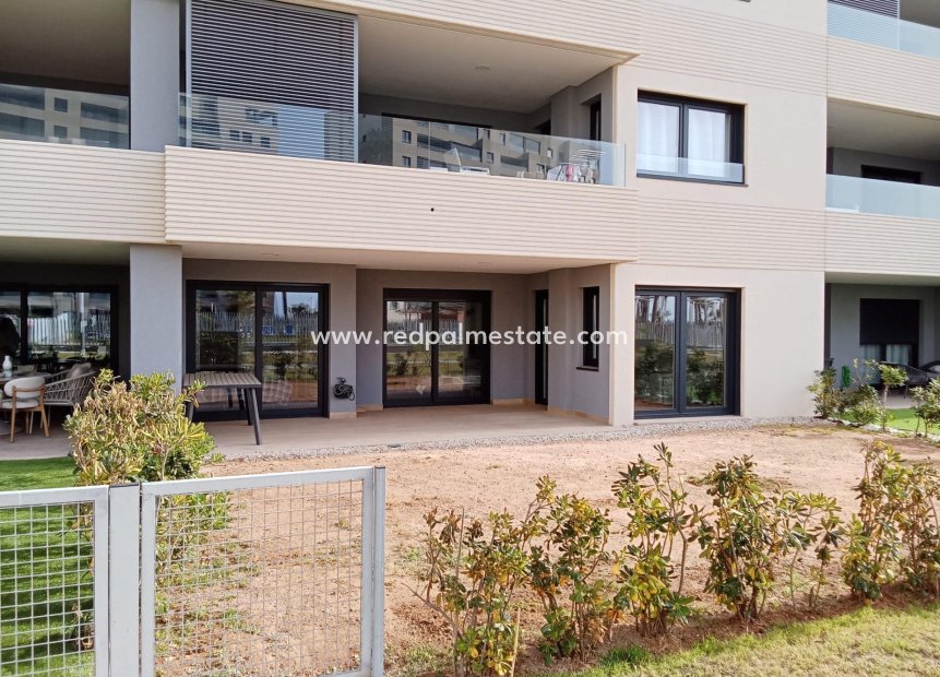 Resale - Apartments -
Torrevieja - Punta prima