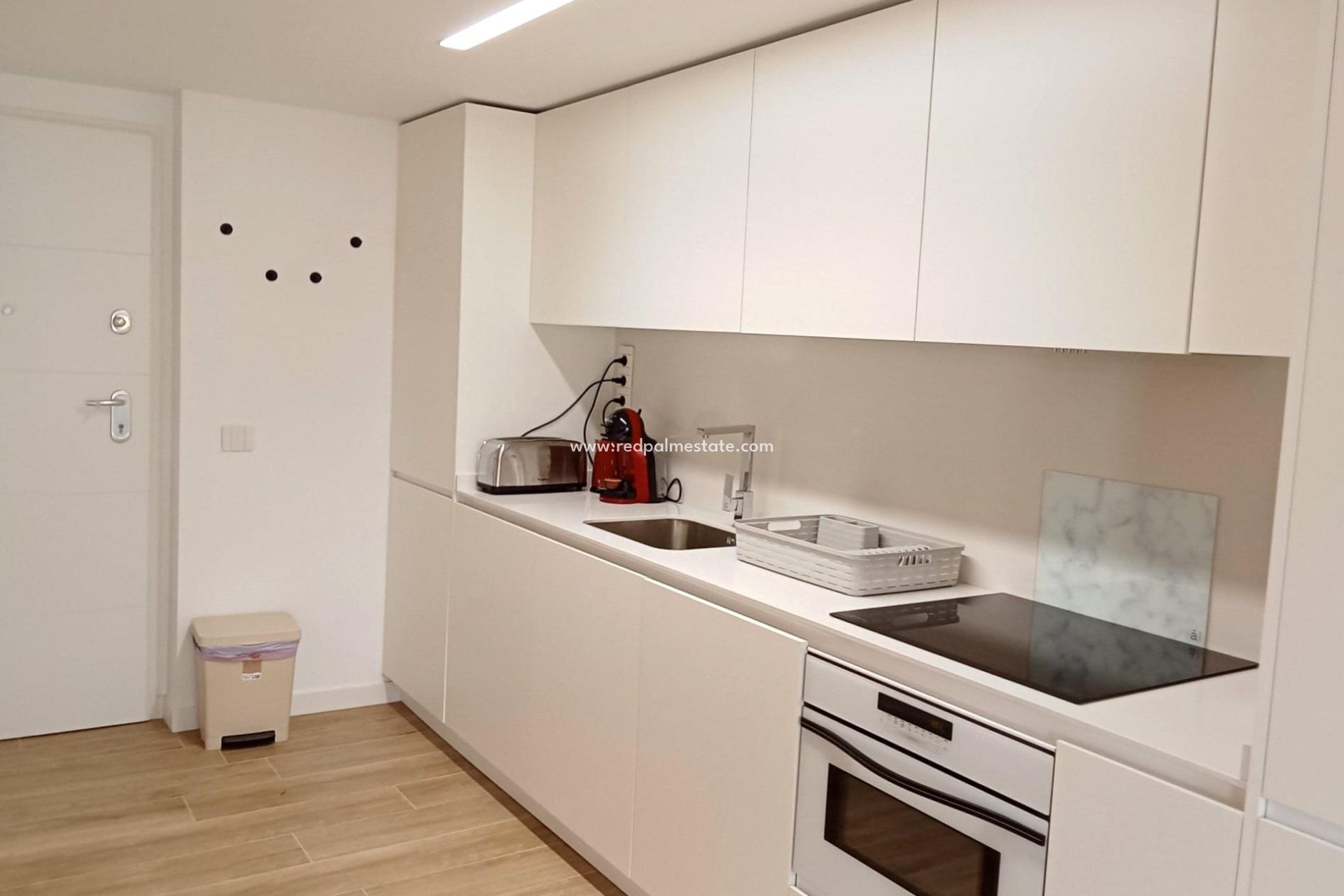 Resale - Apartments -
Torrevieja - Punta prima