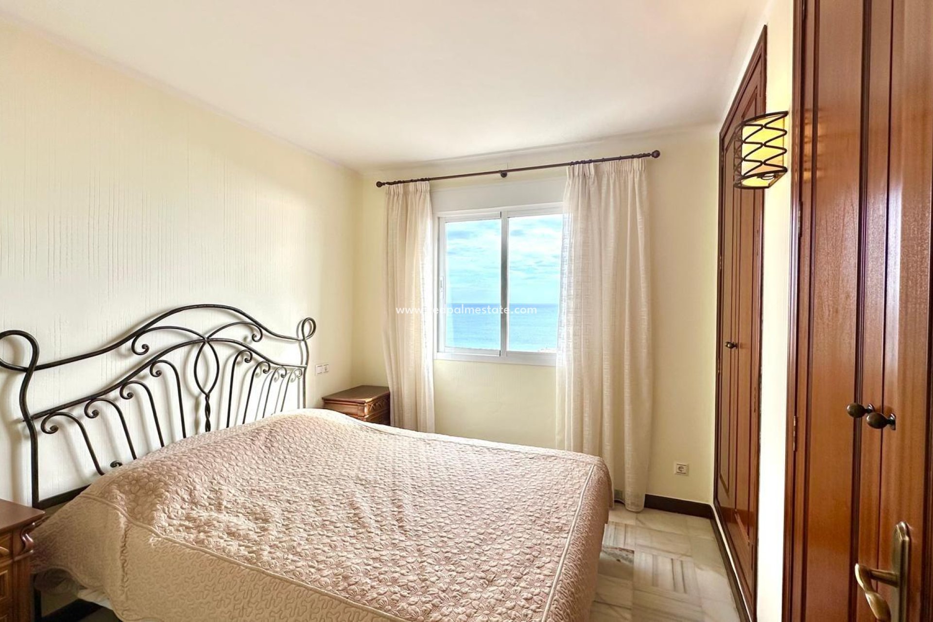 Resale - Apartments -
Torrevieja - Rosaleda-los frutales