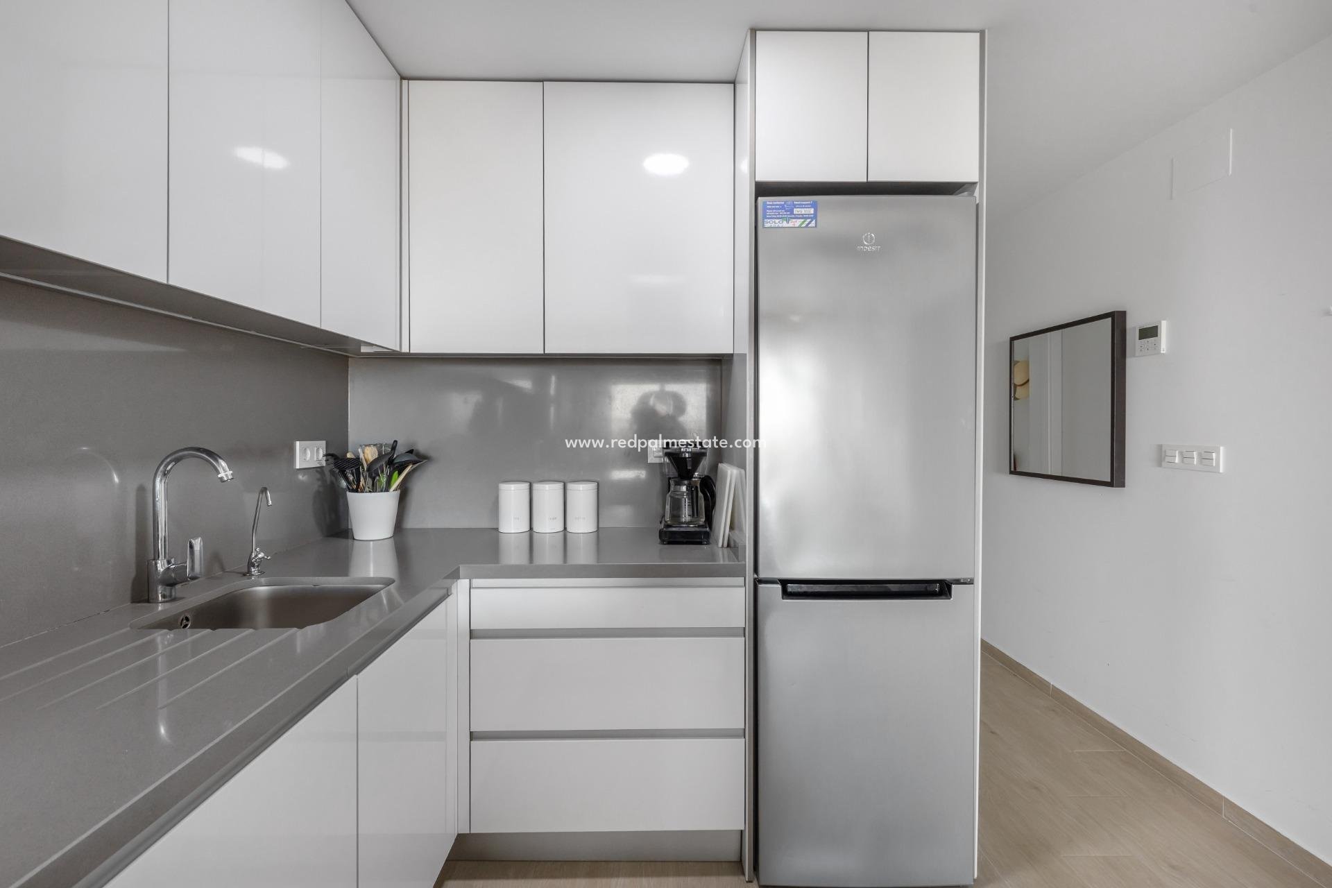 Resale - Apartments -
Torrevieja - Rosaleda-los frutales