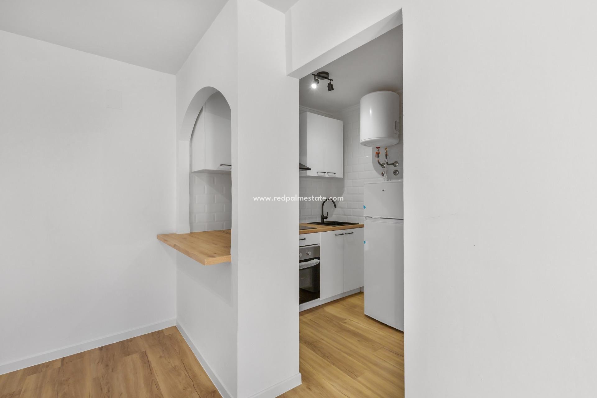 Resale - Apartments -
Torrevieja - Torreblanca