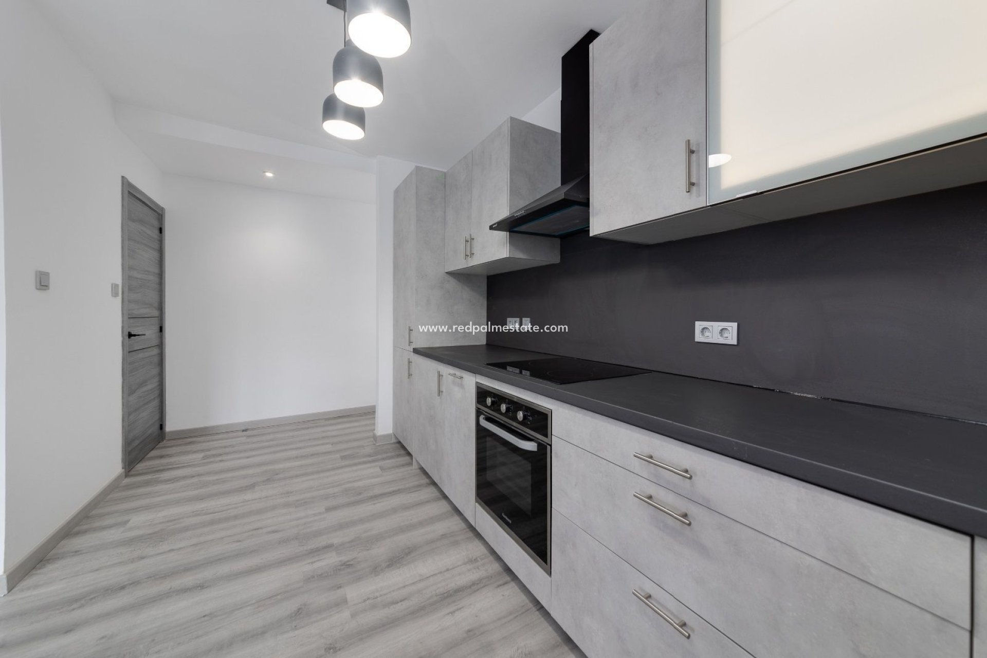 Resale - Apartments -
Torrevieja