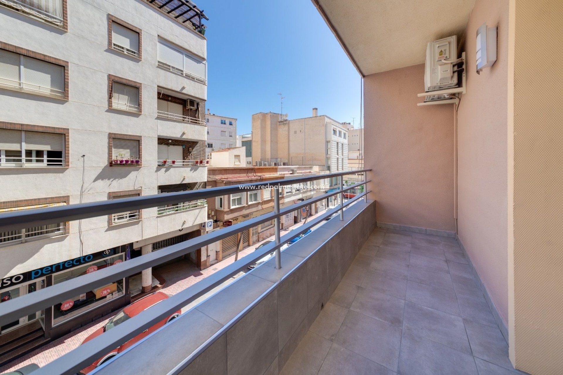 Resale - Apartments -
Torrevieja