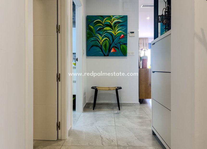 Resale - Apartments -
Torrevieja