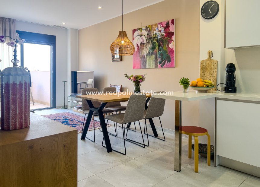 Resale - Apartments -
Torrevieja