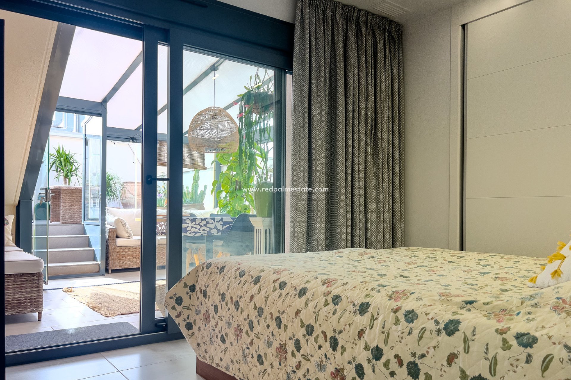 Resale - Apartments -
Torrevieja