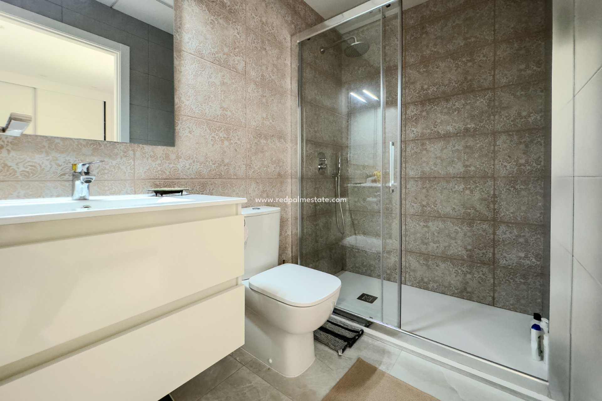 Resale - Apartments -
Torrevieja